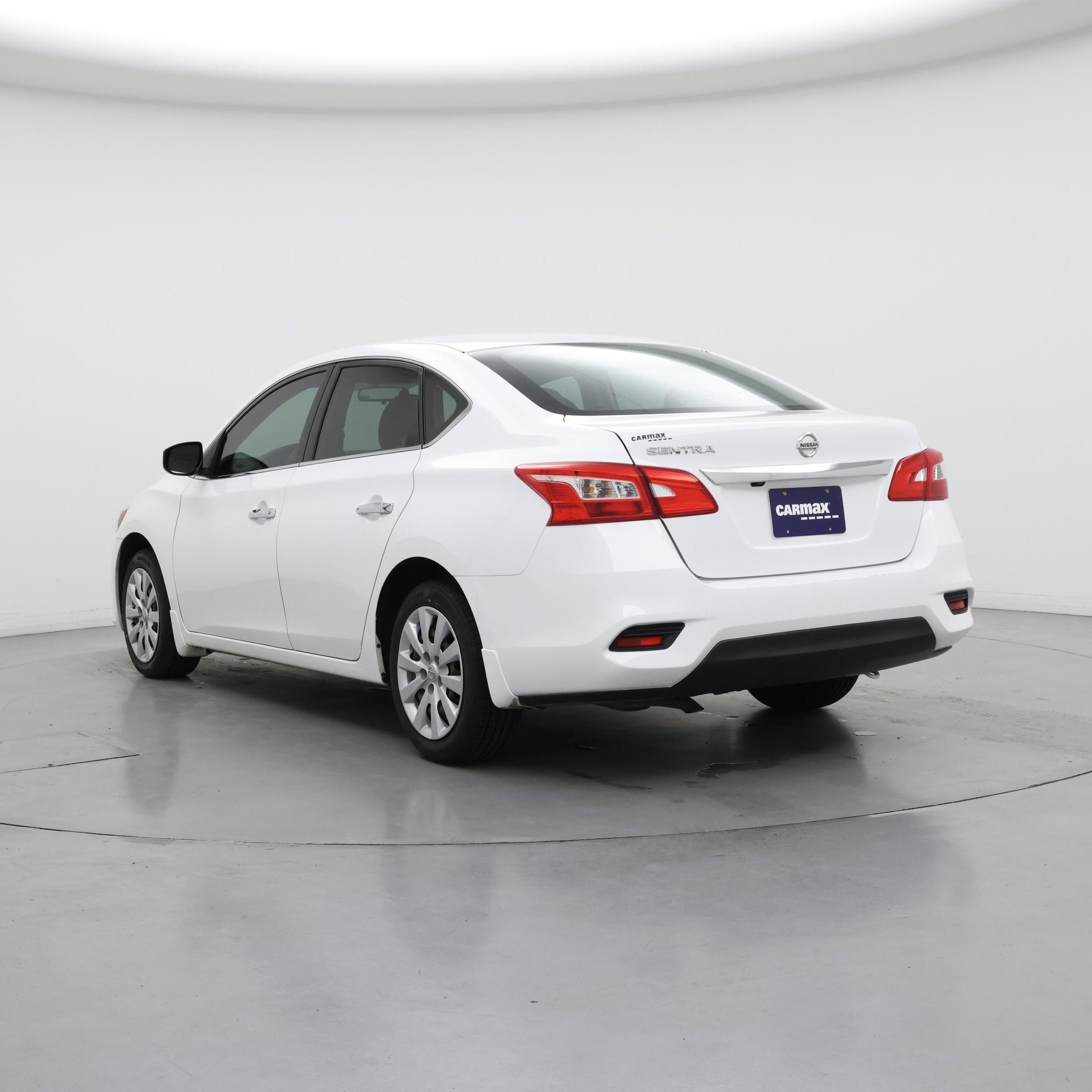 Thumbnail: 2019 Nissan Sentra - 2