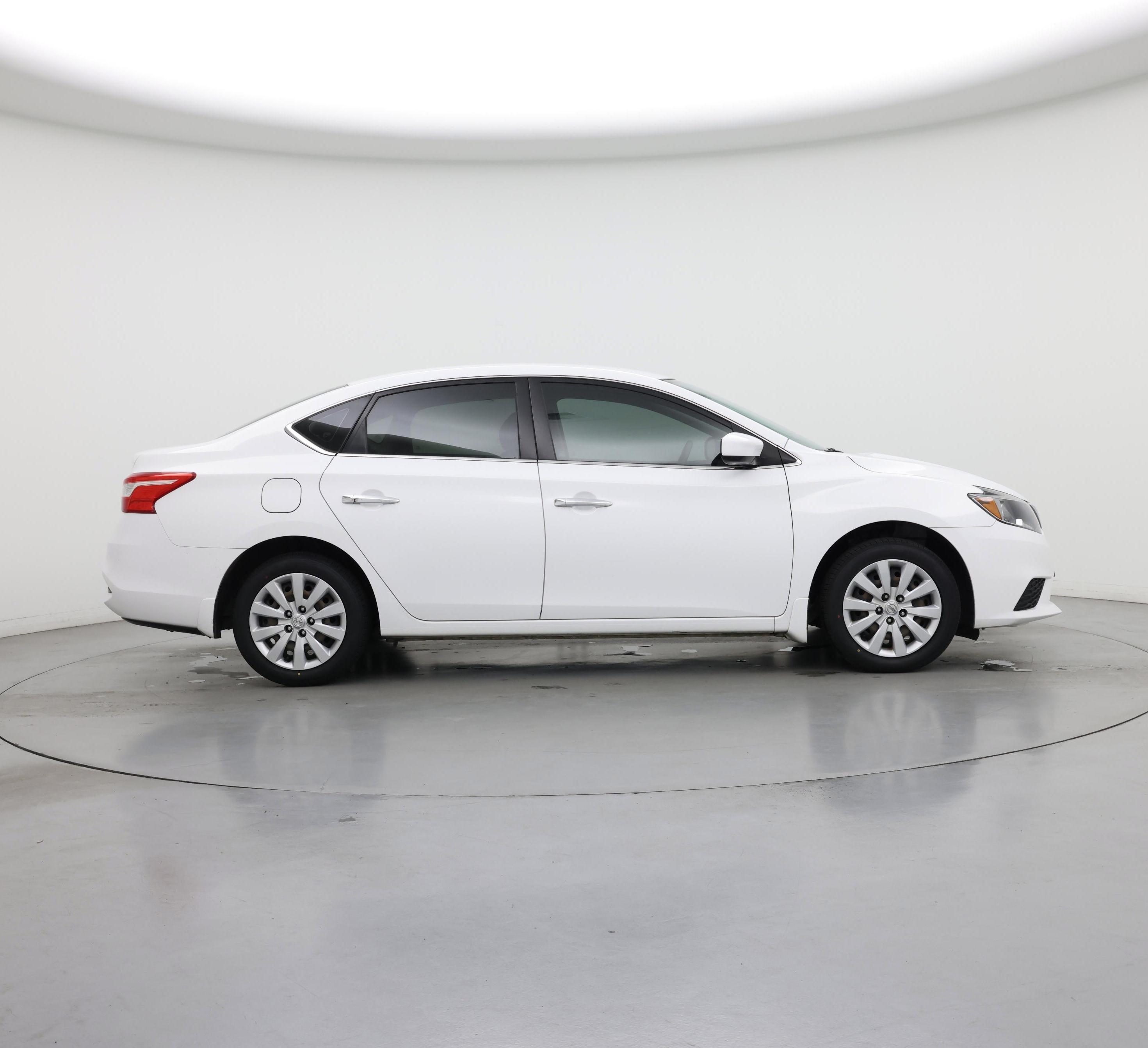 Thumbnail: 2019 Nissan Sentra - 7