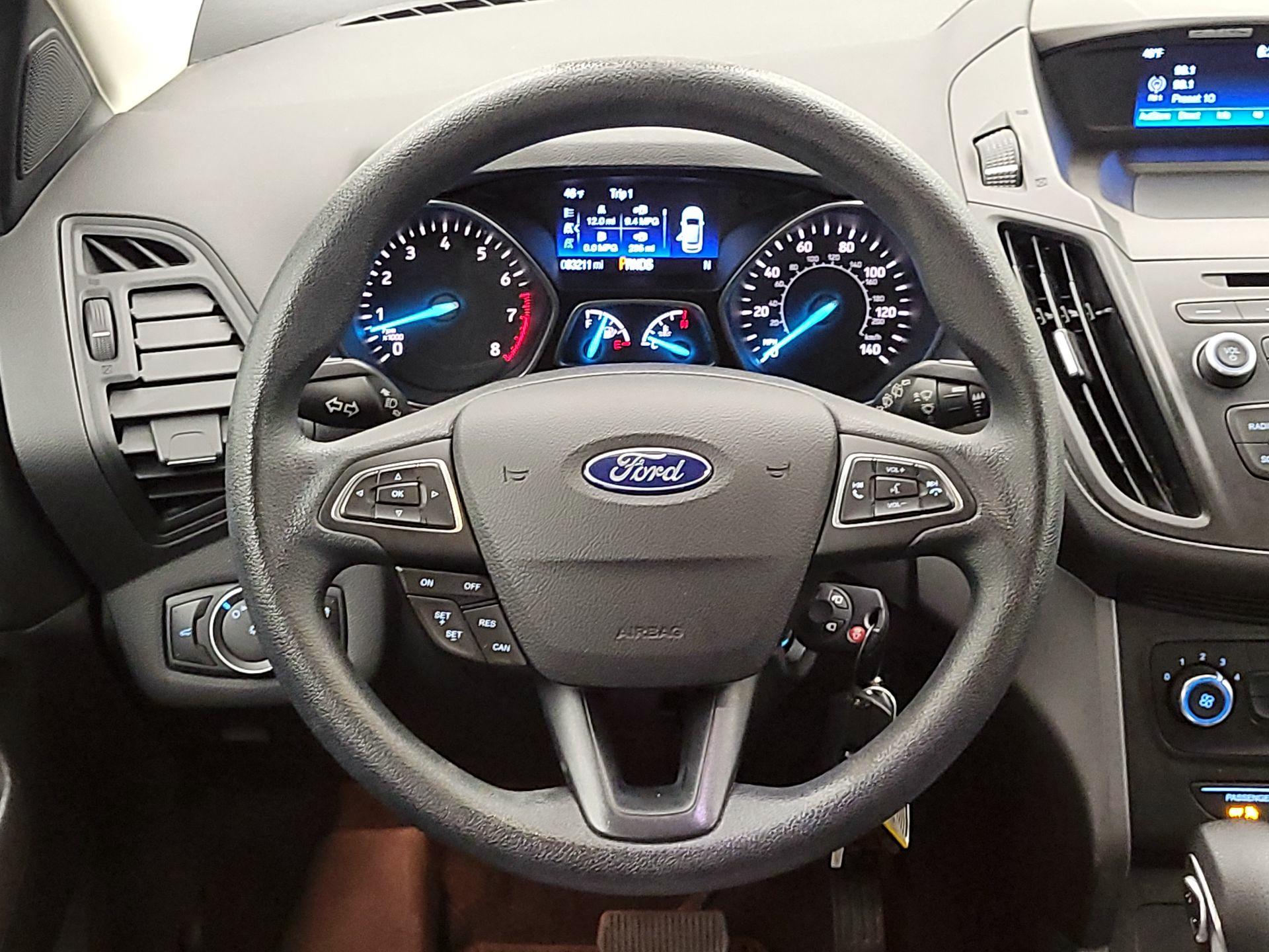 Thumbnail: 2017 Ford Escape - 10