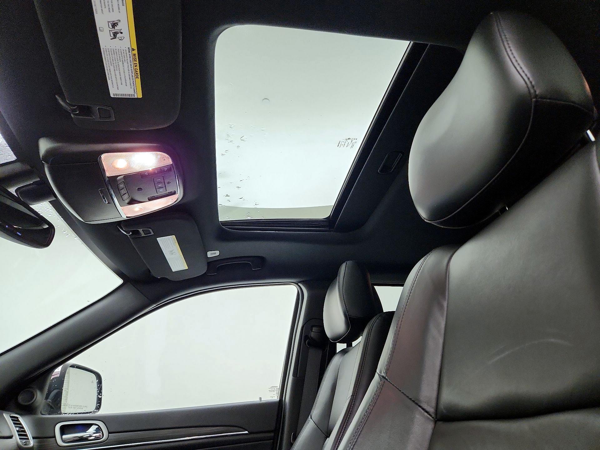 Thumbnail: 2021 Jeep Grand Cherokee - 20