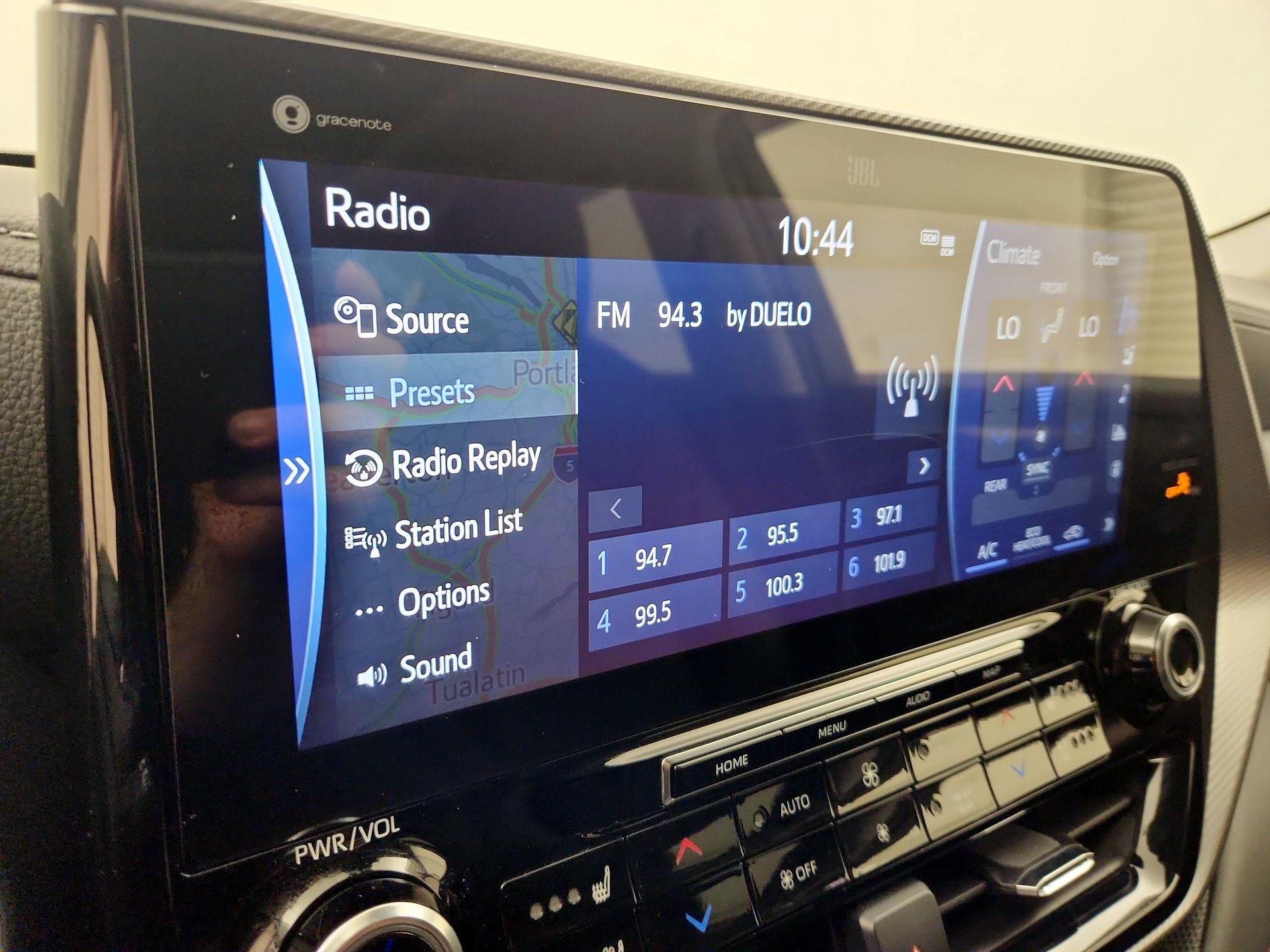 Thumbnail: 2021 Toyota Highlander - 16