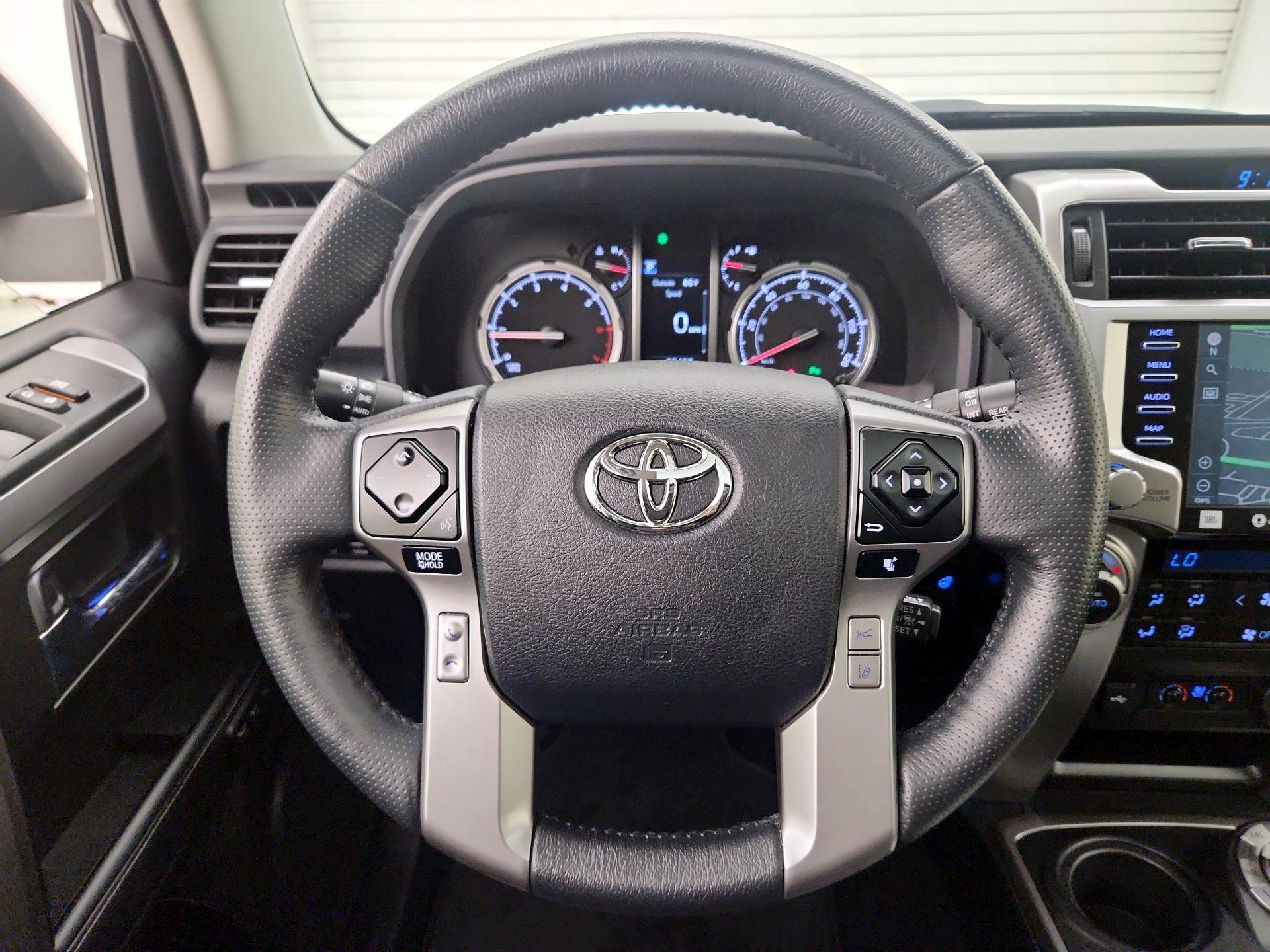 Thumbnail: 2023 Toyota 4Runner - 10