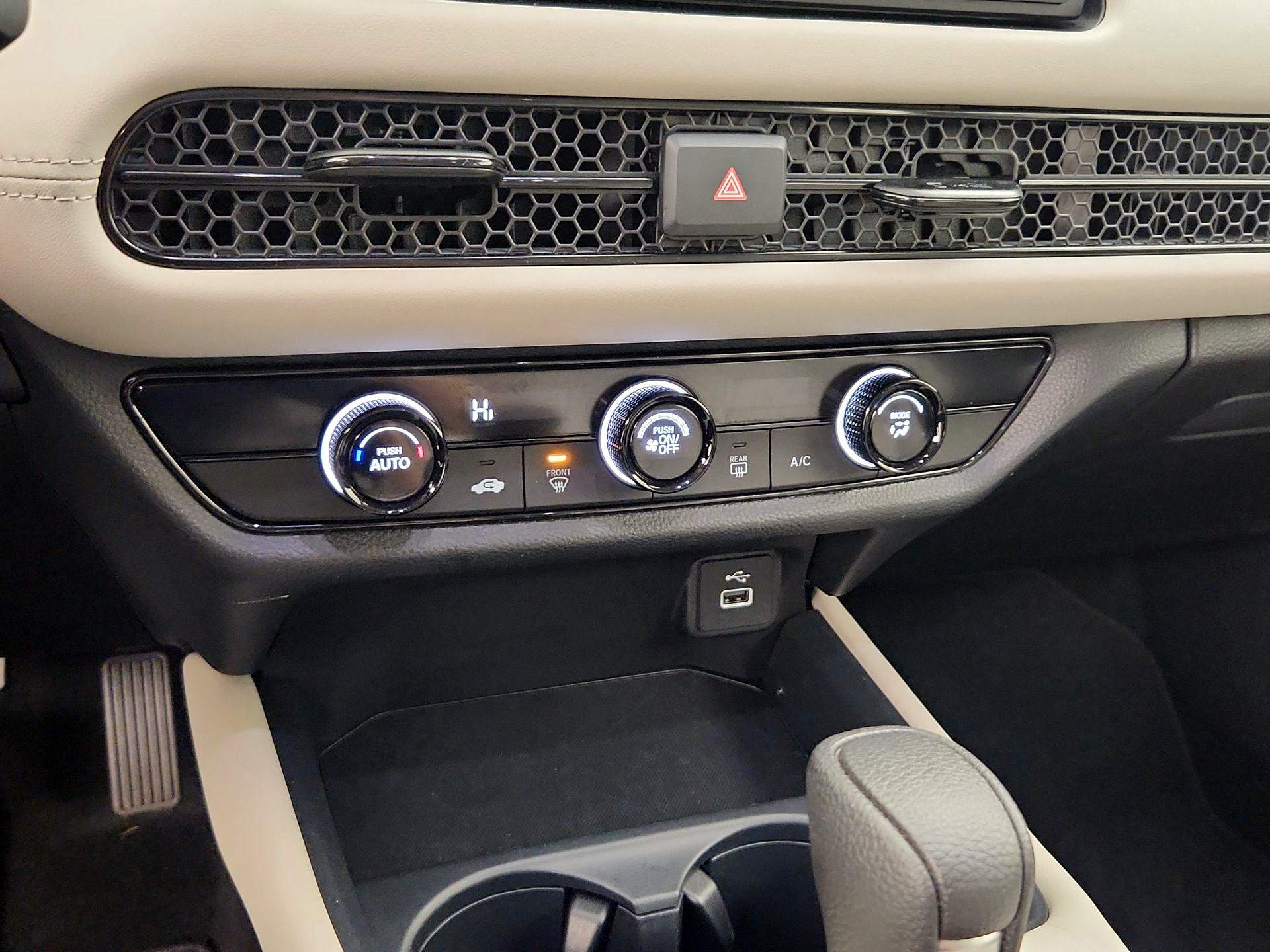 Thumbnail: 2025 Honda HR-V - 15