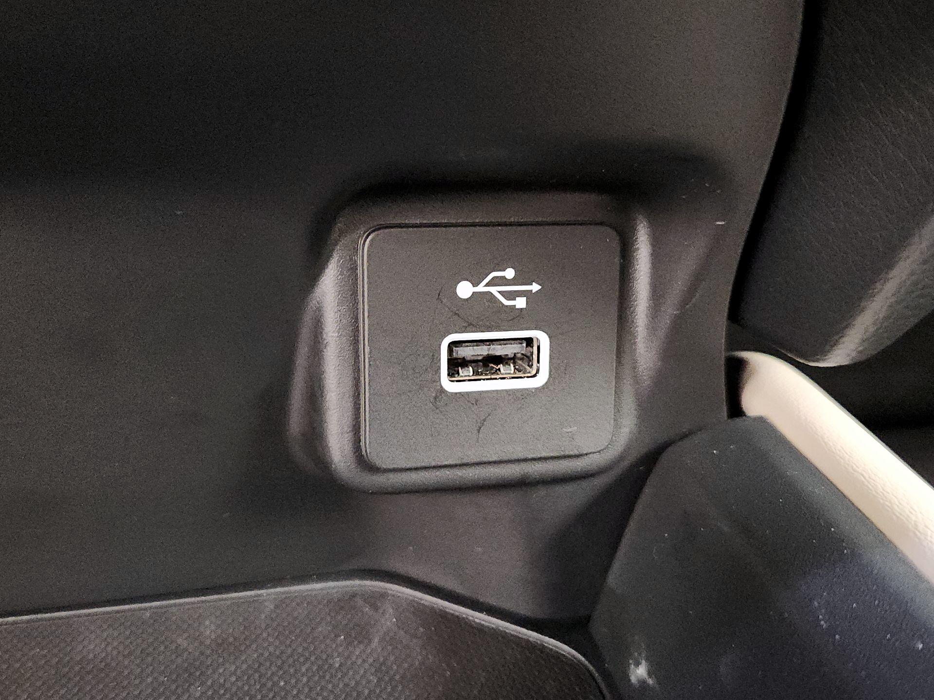 Thumbnail: 2025 Honda HR-V - 17