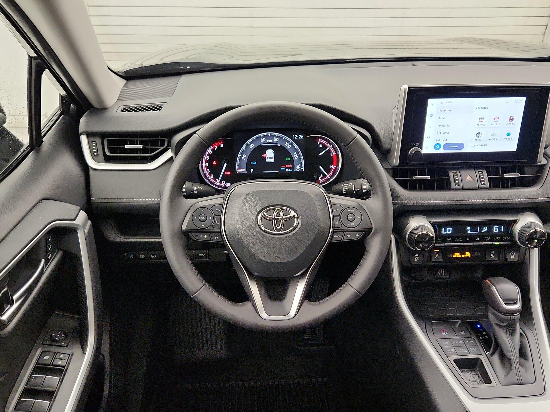 Thumbnail: 2025 Toyota RAV4 - 10