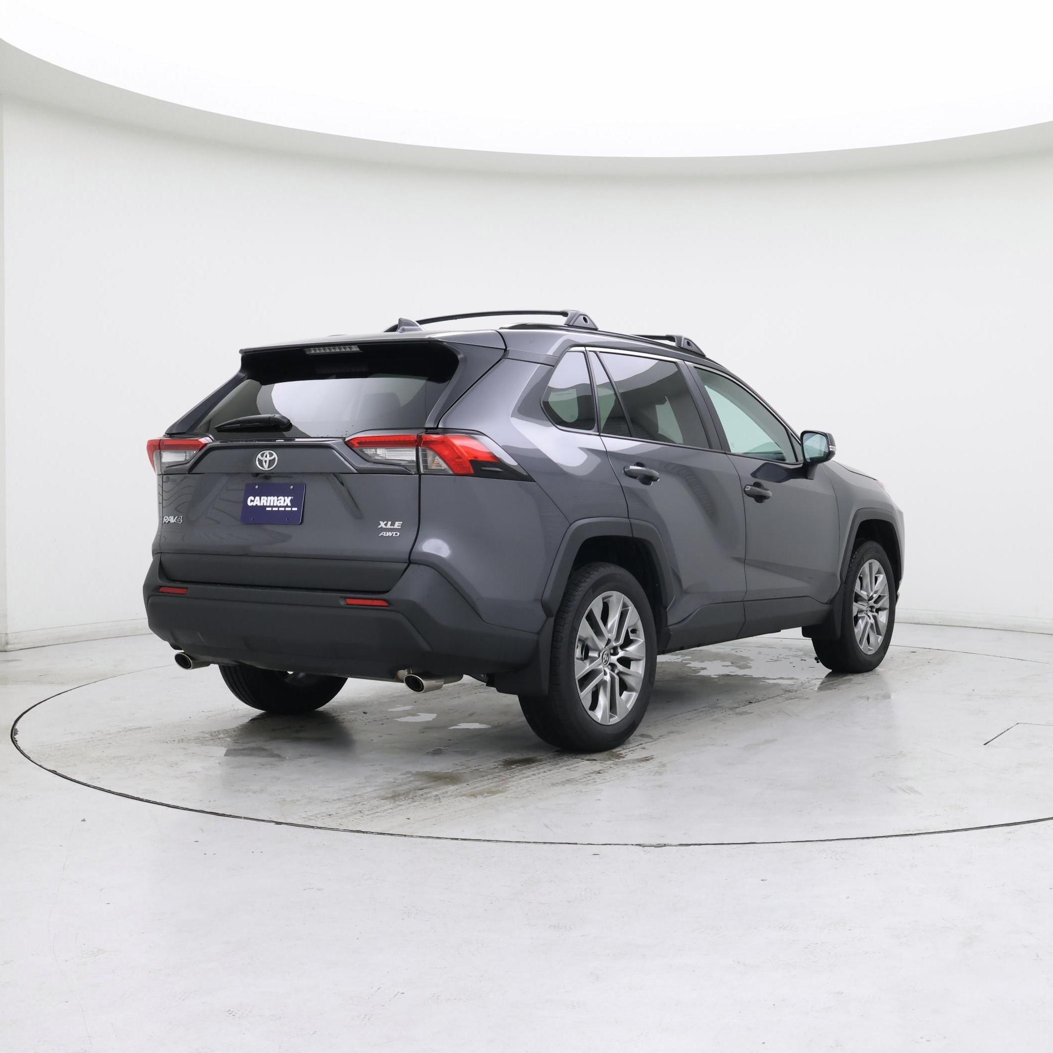 Thumbnail: 2025 Toyota RAV4 - 8