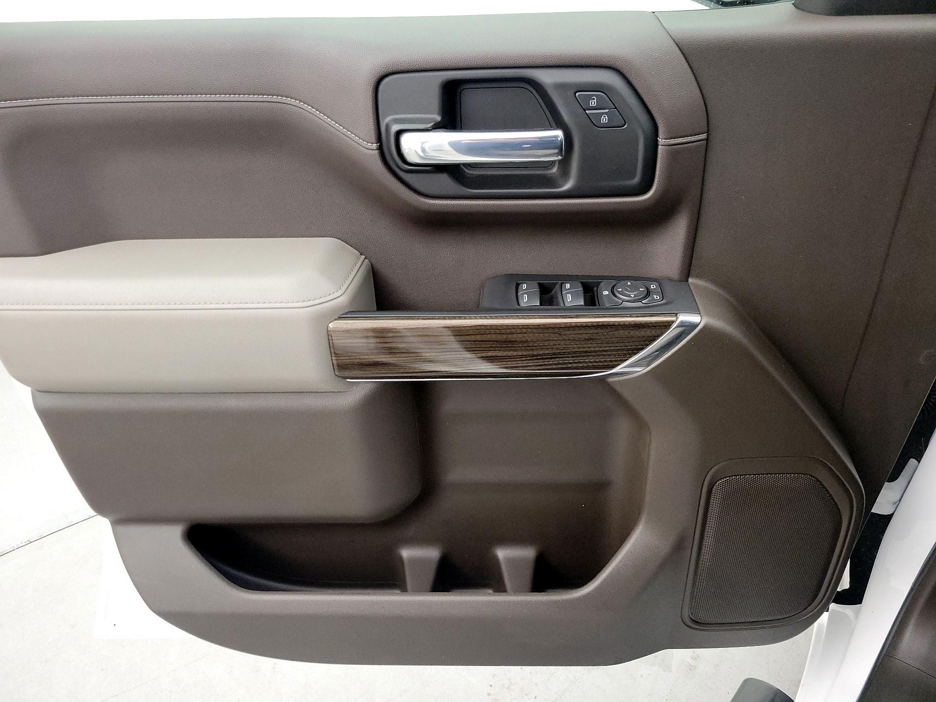 Thumbnail: 2022 Chevrolet Silverado 1500 - 12