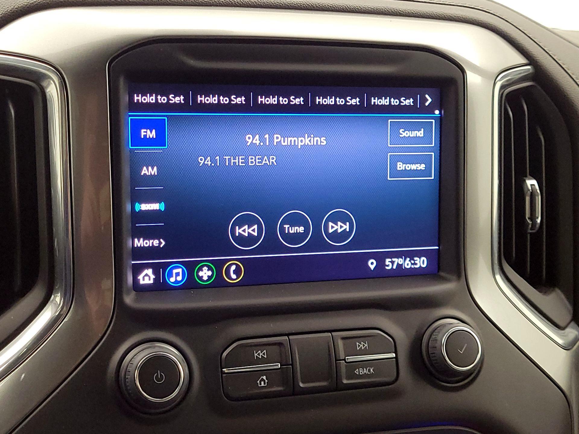 Thumbnail: 2022 Chevrolet Silverado 1500 - 16