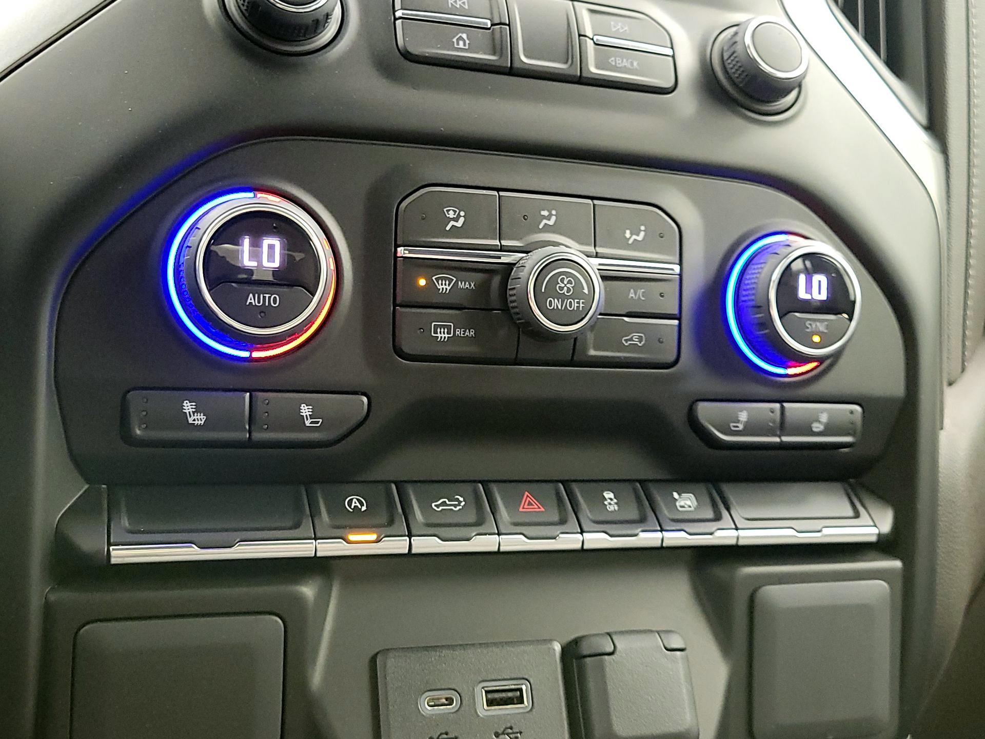 Thumbnail: 2022 Chevrolet Silverado 1500 - 17