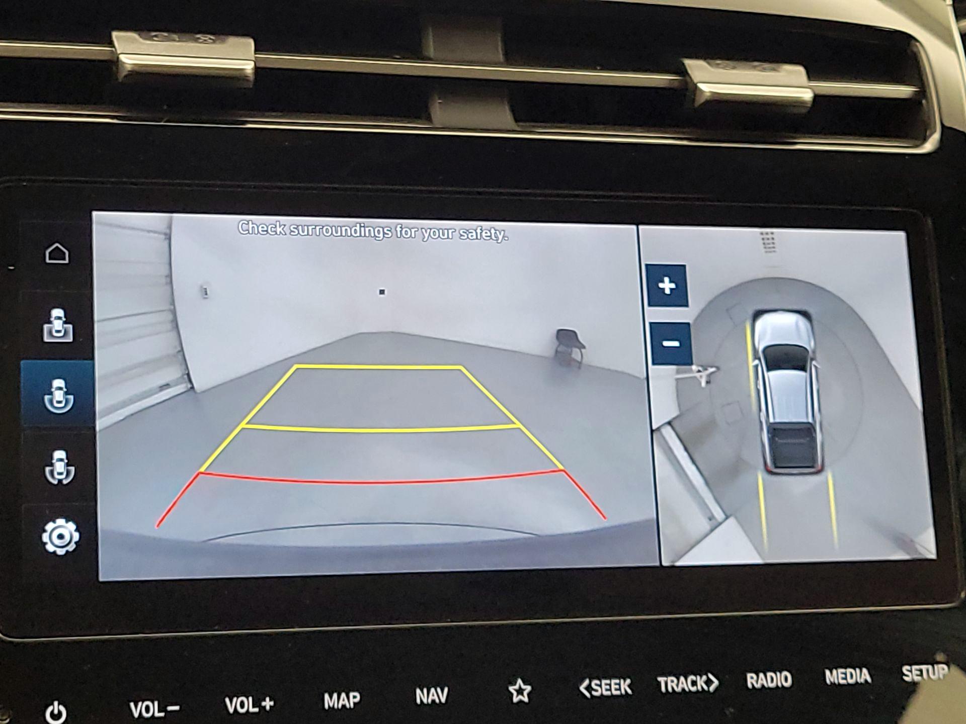 Thumbnail: 2023 Hyundai Santa Cruz - 15