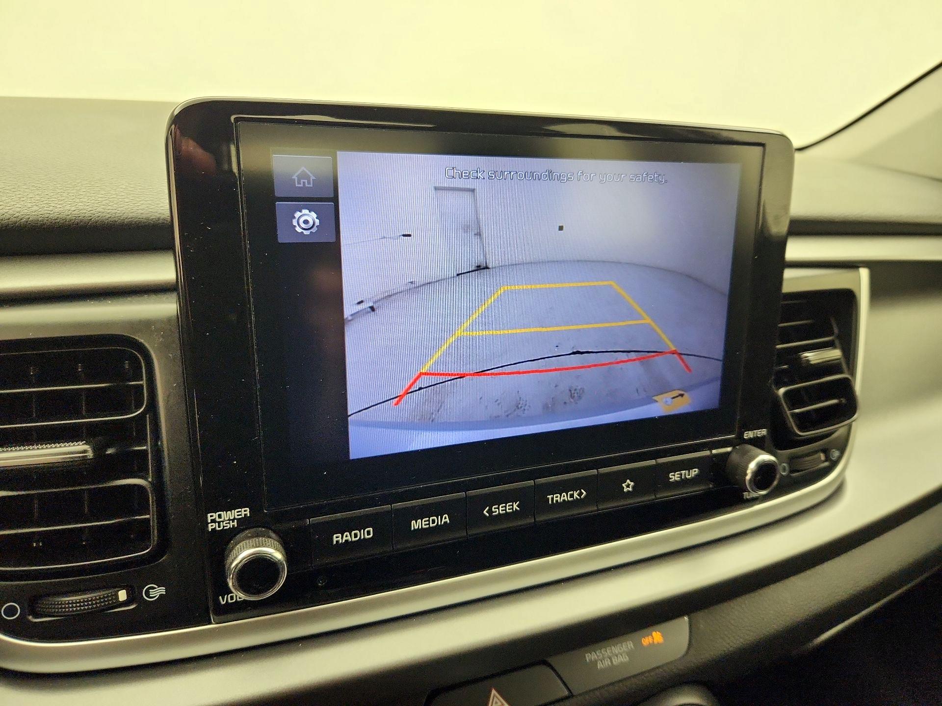 Thumbnail: 2023 Kia Rio - 14