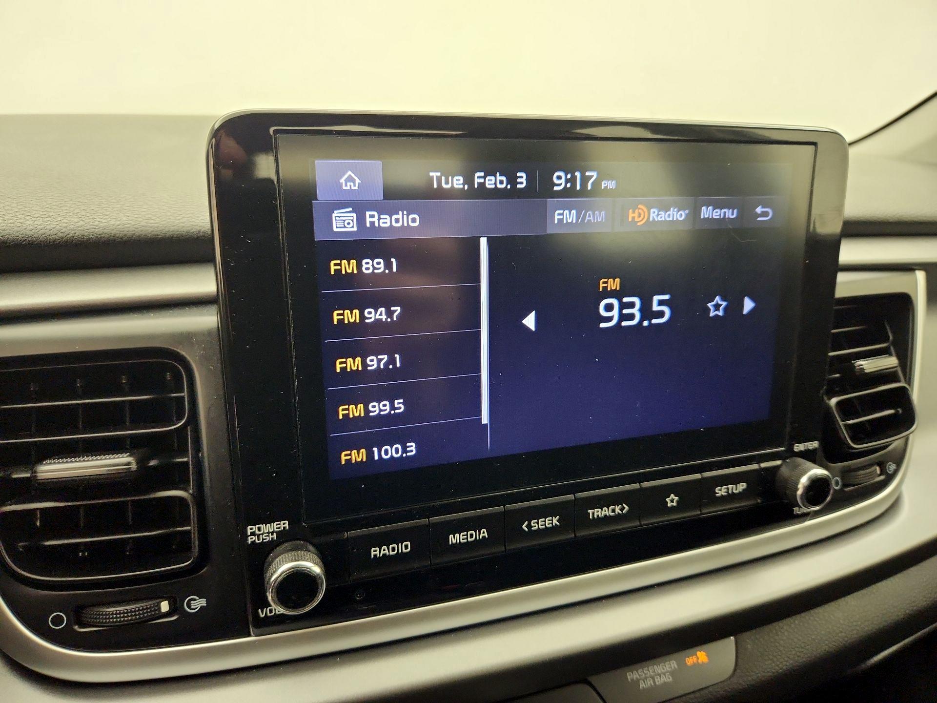 Thumbnail: 2023 Kia Rio - 15