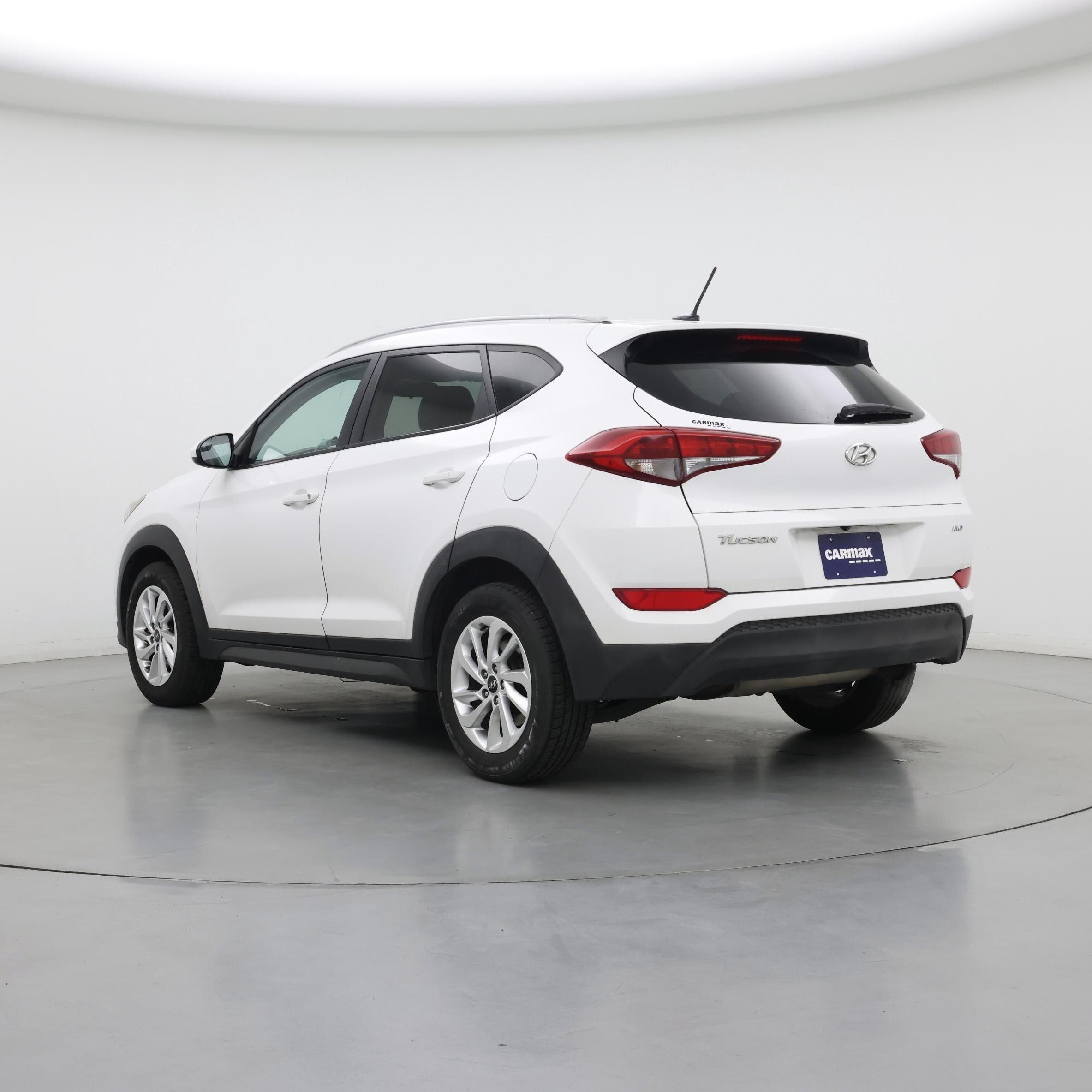 Thumbnail: 2016 Hyundai Tucson - 2