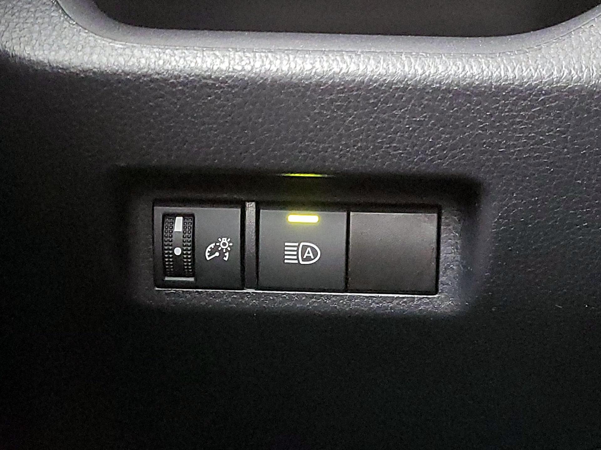 Thumbnail: 2024 Toyota RAV4 - 13