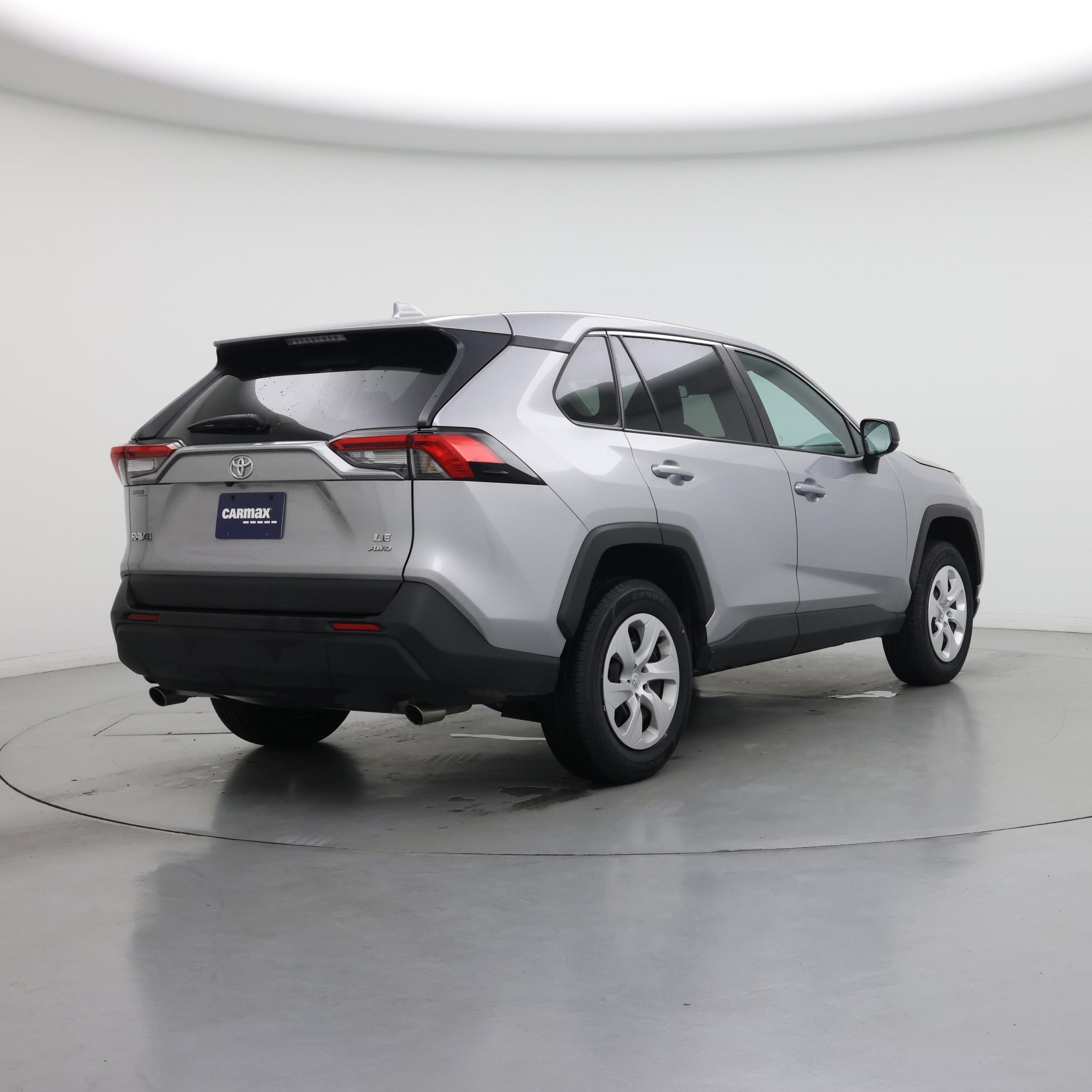 Thumbnail: 2024 Toyota RAV4 - 8