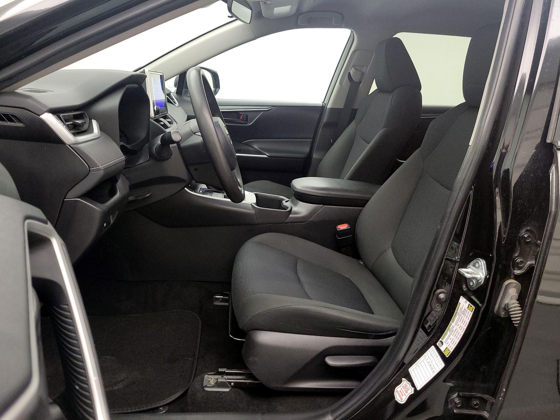 Thumbnail: 2024 Toyota RAV4 - 11