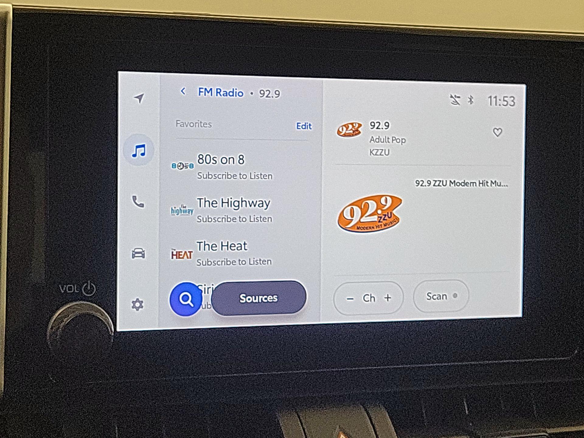 Thumbnail: 2024 Toyota RAV4 - 16