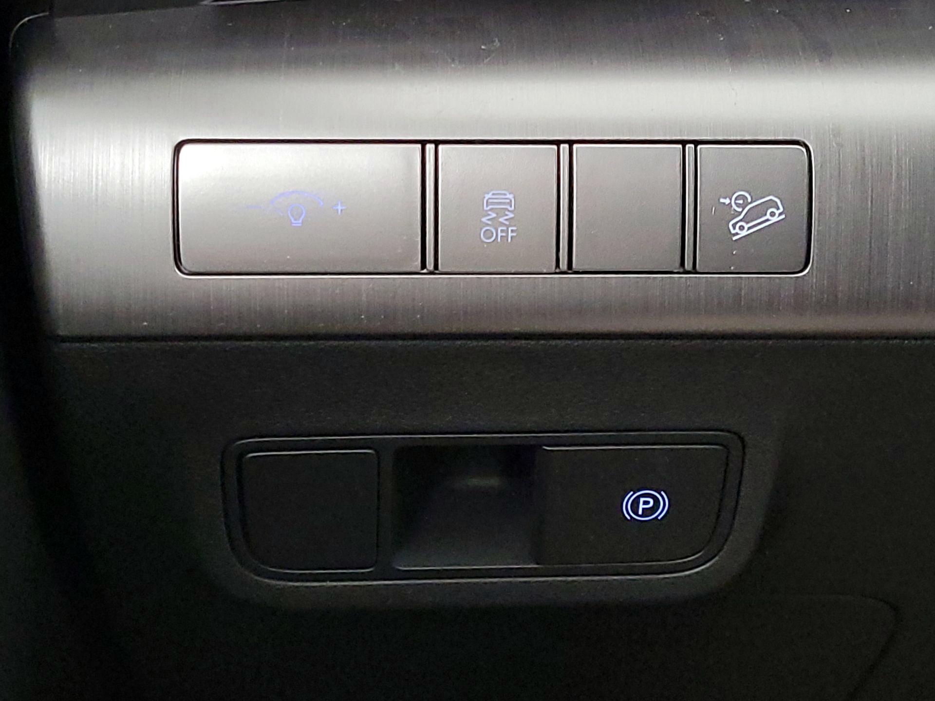 Thumbnail: 2025 Hyundai Kona - 13