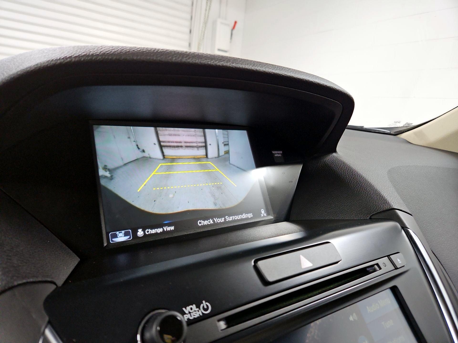 Thumbnail: 2019 Acura MDX - 15