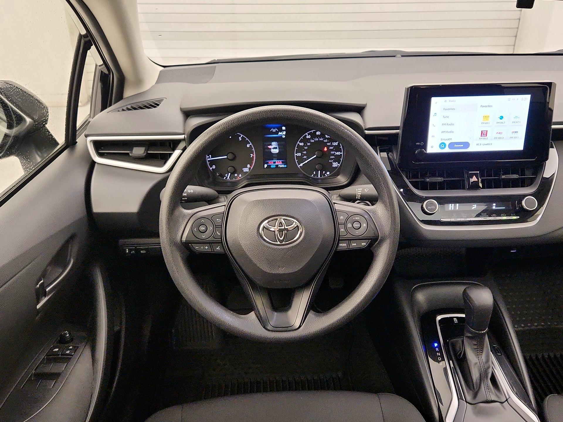 Thumbnail: 2023 Toyota Corolla - 10