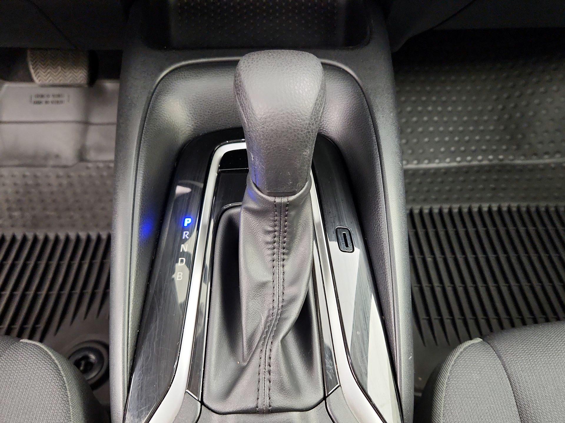 Thumbnail: 2023 Toyota Corolla - 17