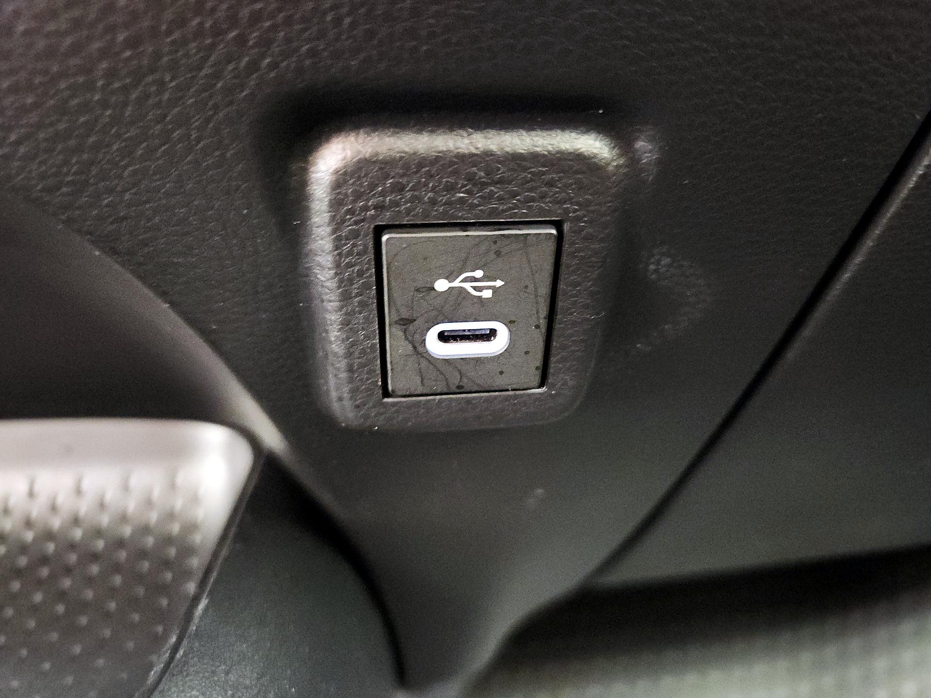 Thumbnail: 2023 Toyota Corolla - 18