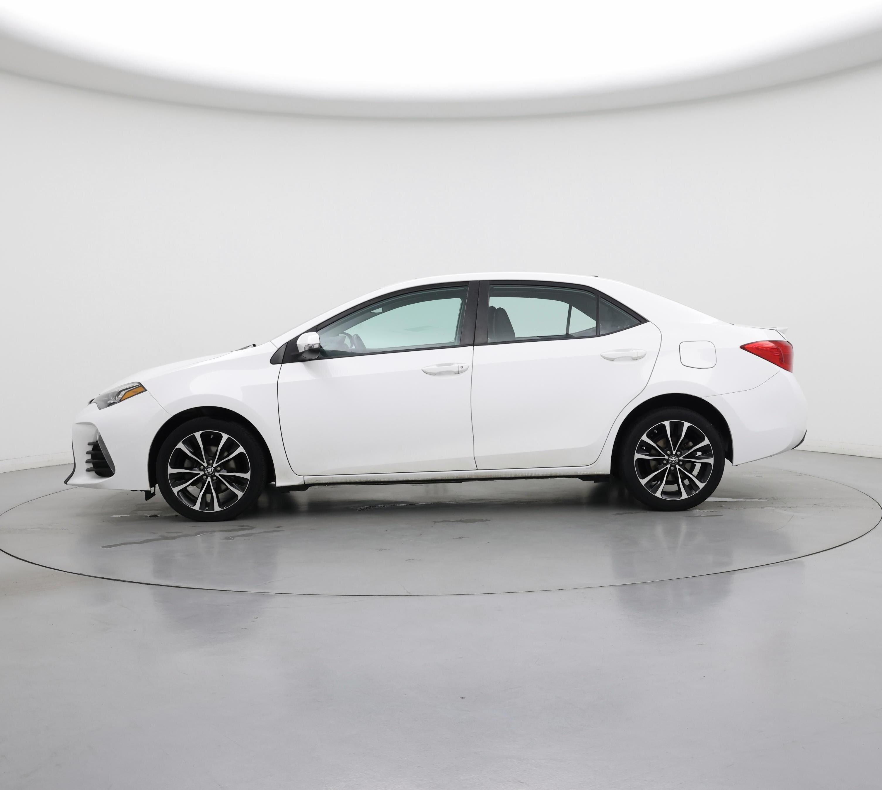 Thumbnail: 2019 Toyota Corolla - 3