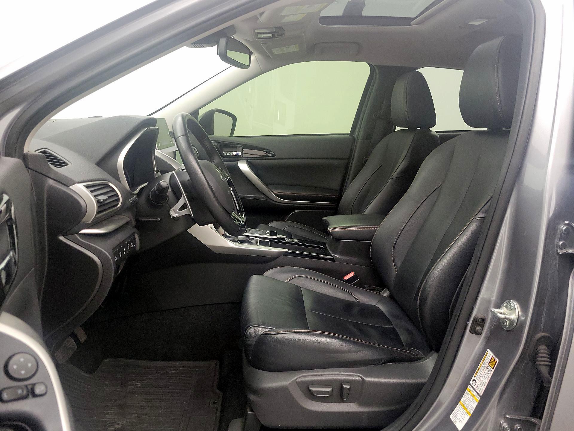 Thumbnail: 2019 Mitsubishi Eclipse Cross - 11