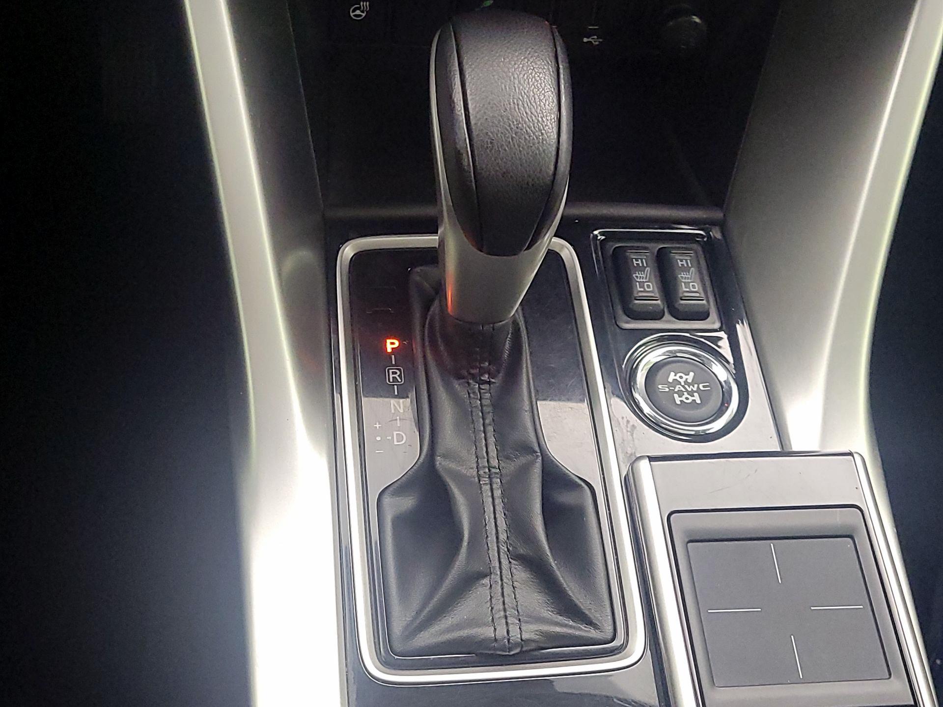 Thumbnail: 2019 Mitsubishi Eclipse Cross - 17