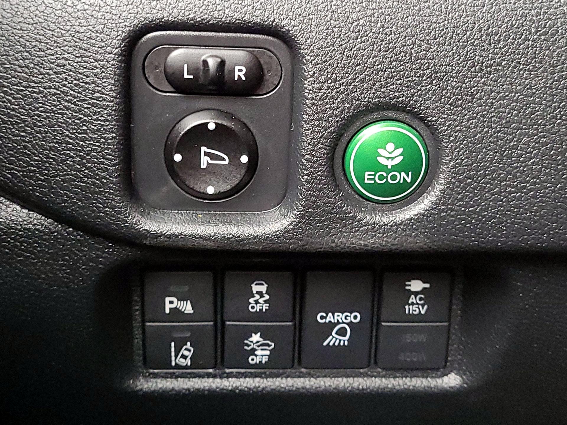 Thumbnail: 2020 Honda Ridgeline - 13