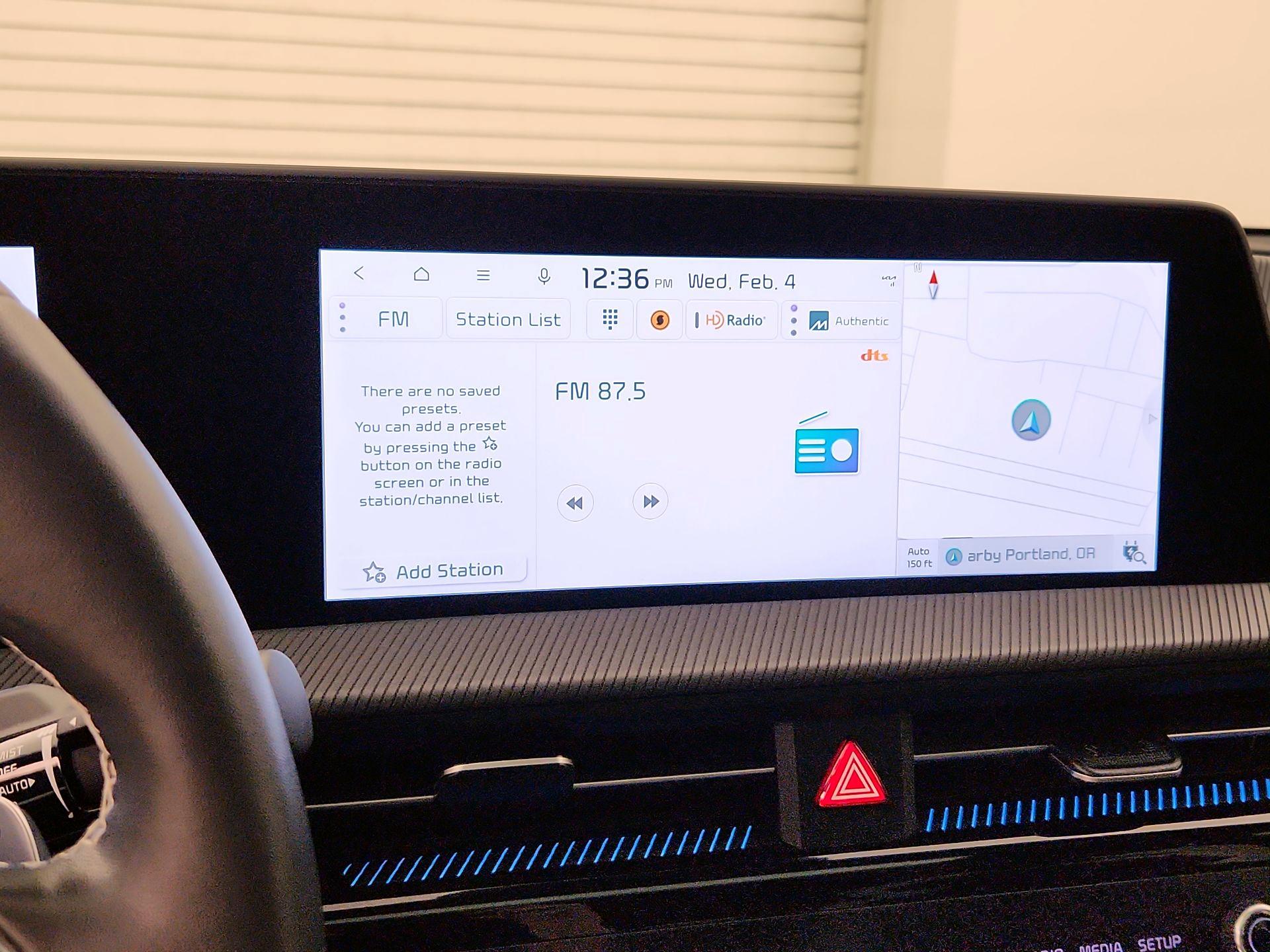 Thumbnail: 2022 Kia EV6 - 16