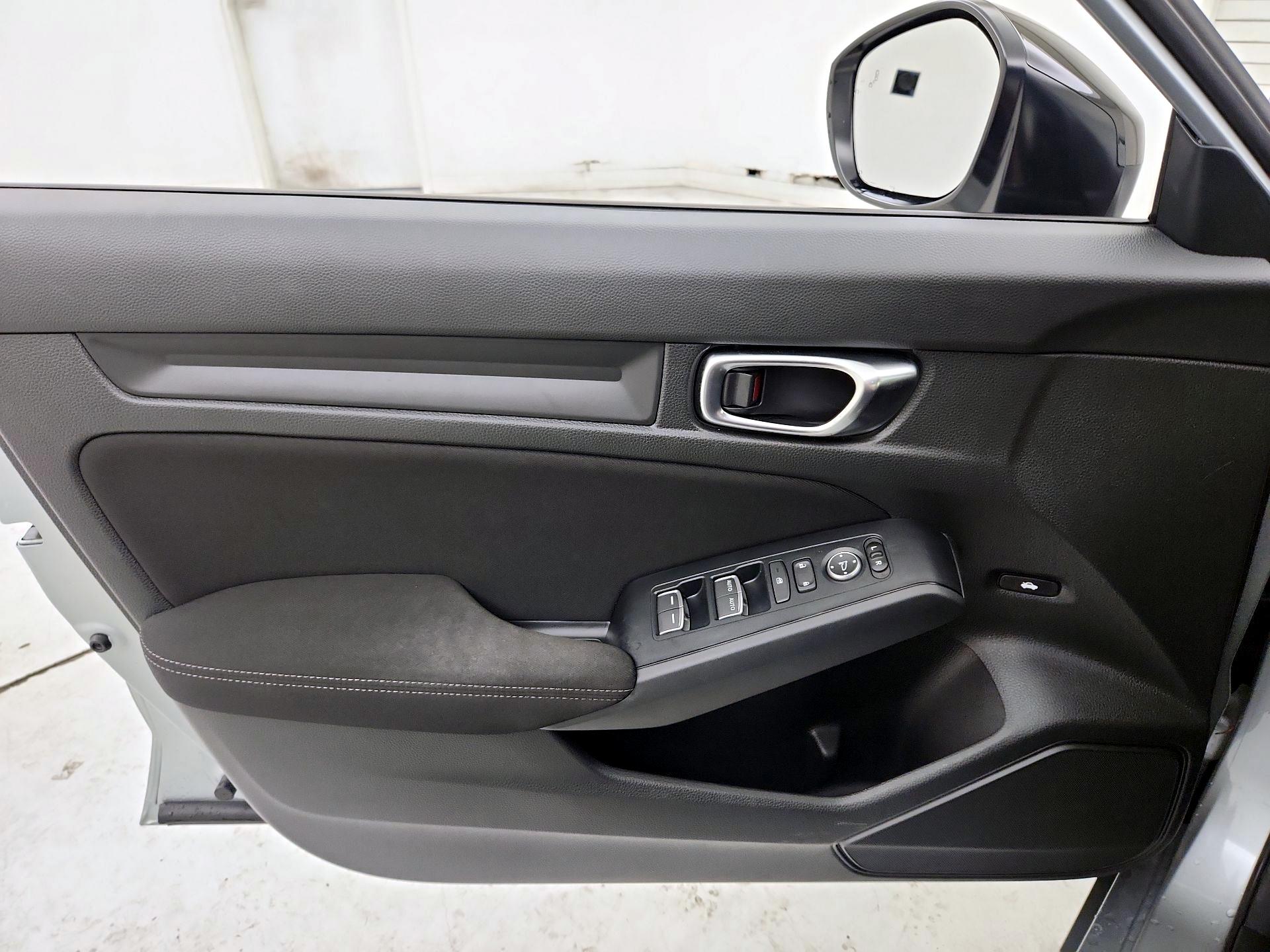 Thumbnail: 2025 Honda Civic - 12