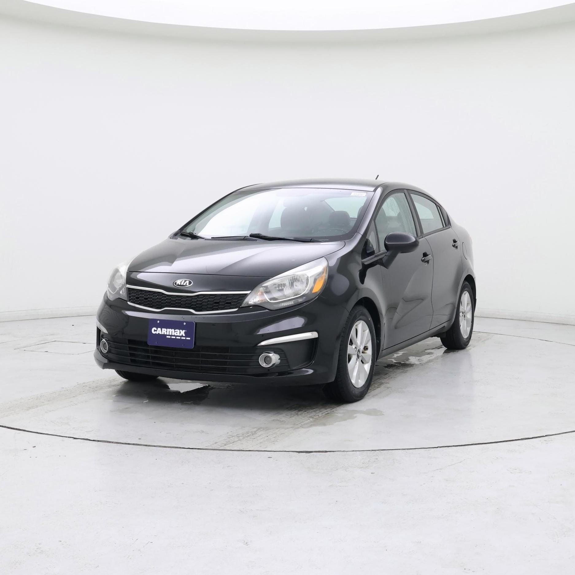 Thumbnail: 2016 Kia Rio - 4