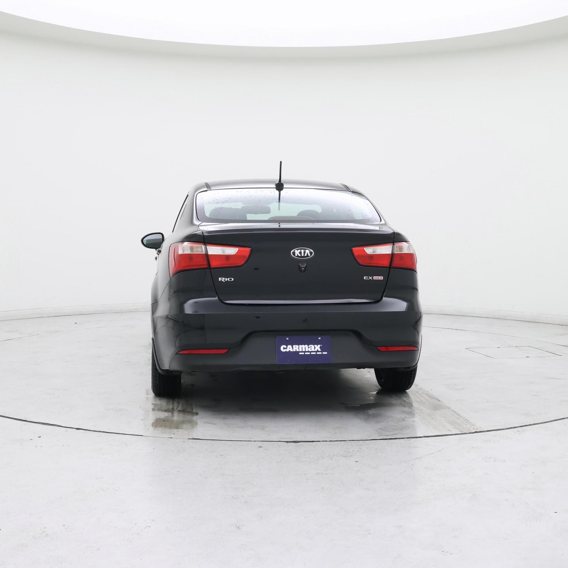 Thumbnail: 2016 Kia Rio - 6