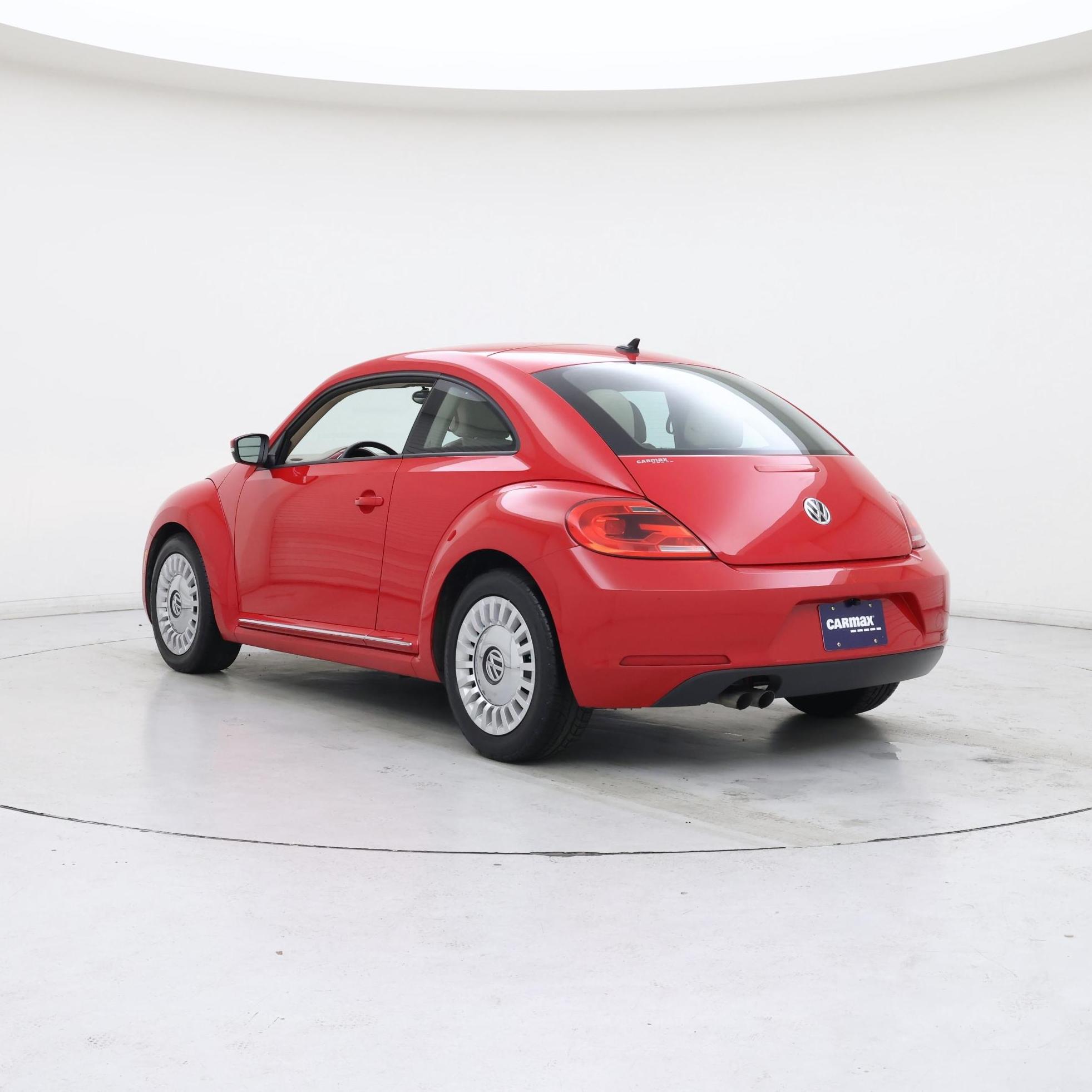 Thumbnail: 2015 Volkswagen Beetle - 2
