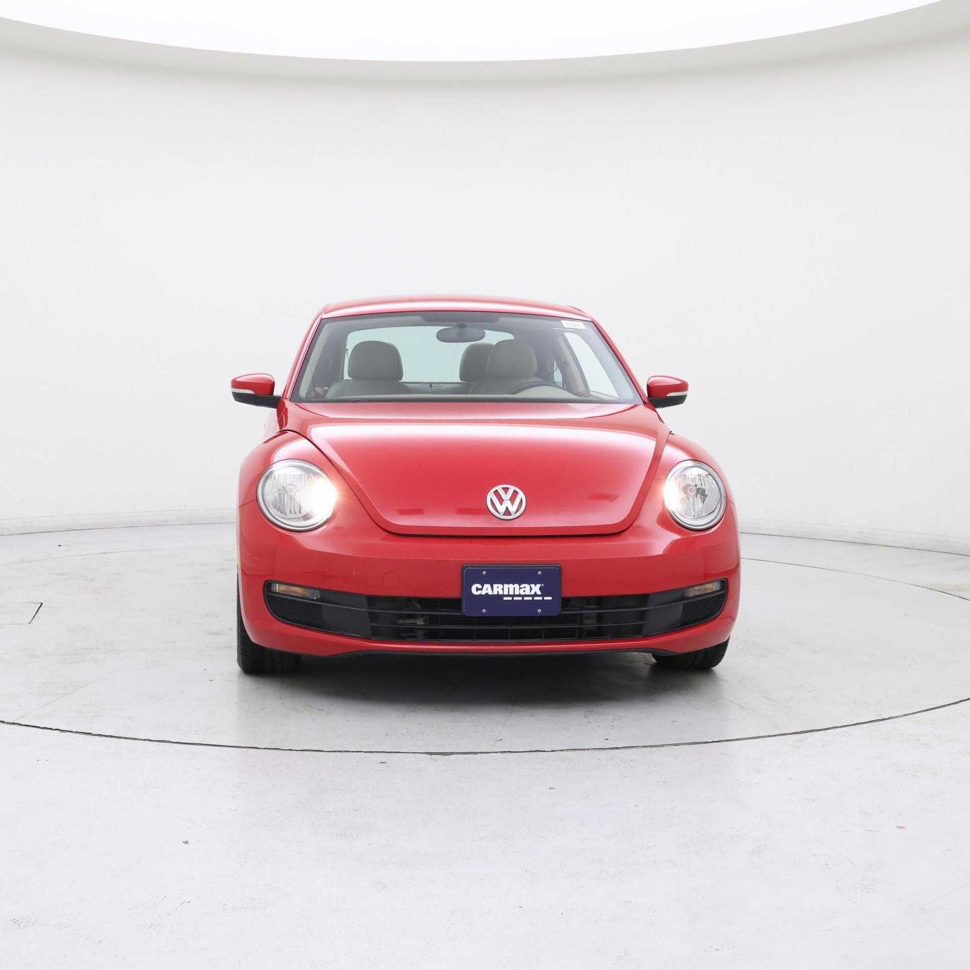 Thumbnail: 2015 Volkswagen Beetle - 5