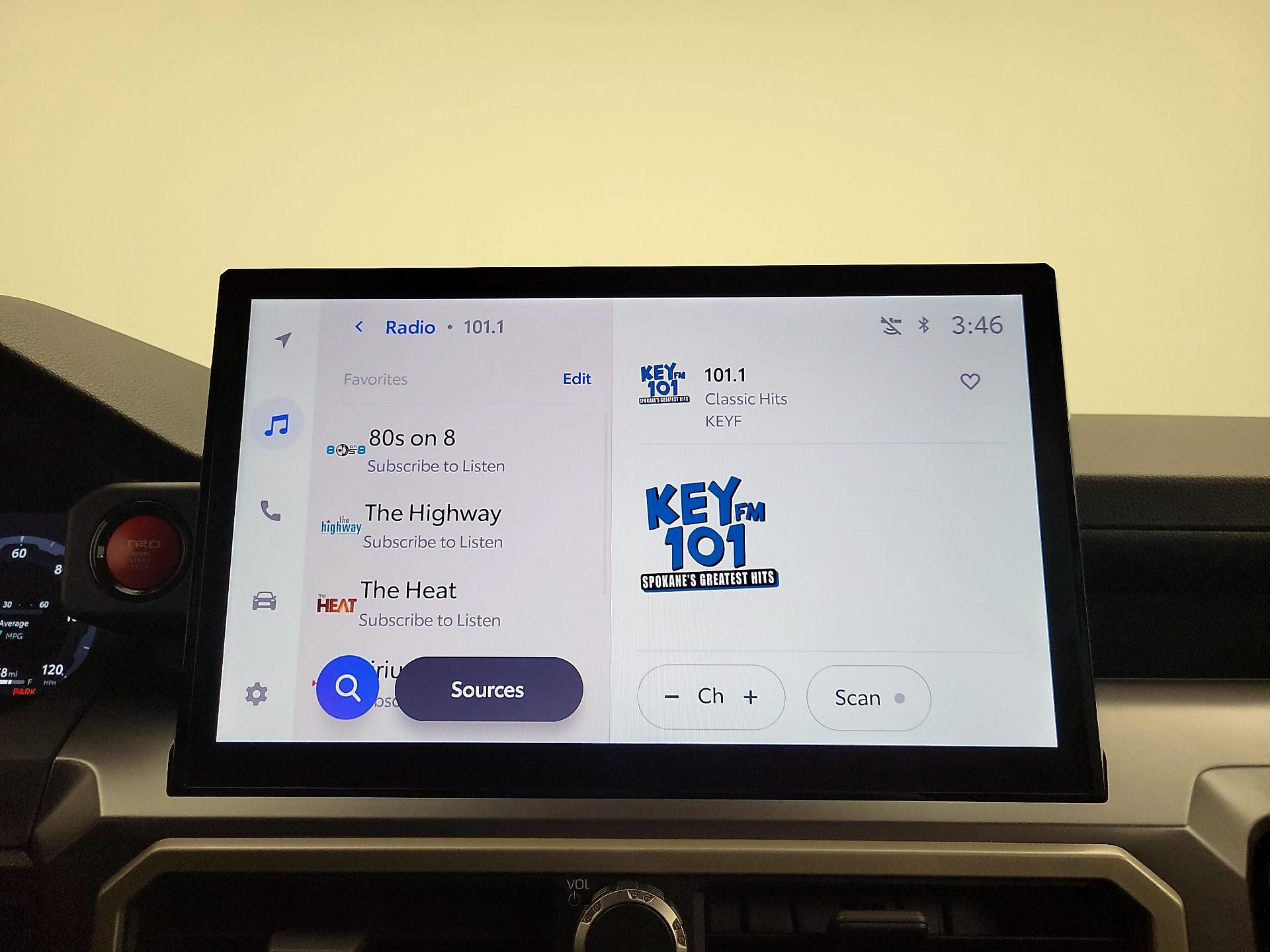 Thumbnail: 2024 Toyota Tacoma - 16