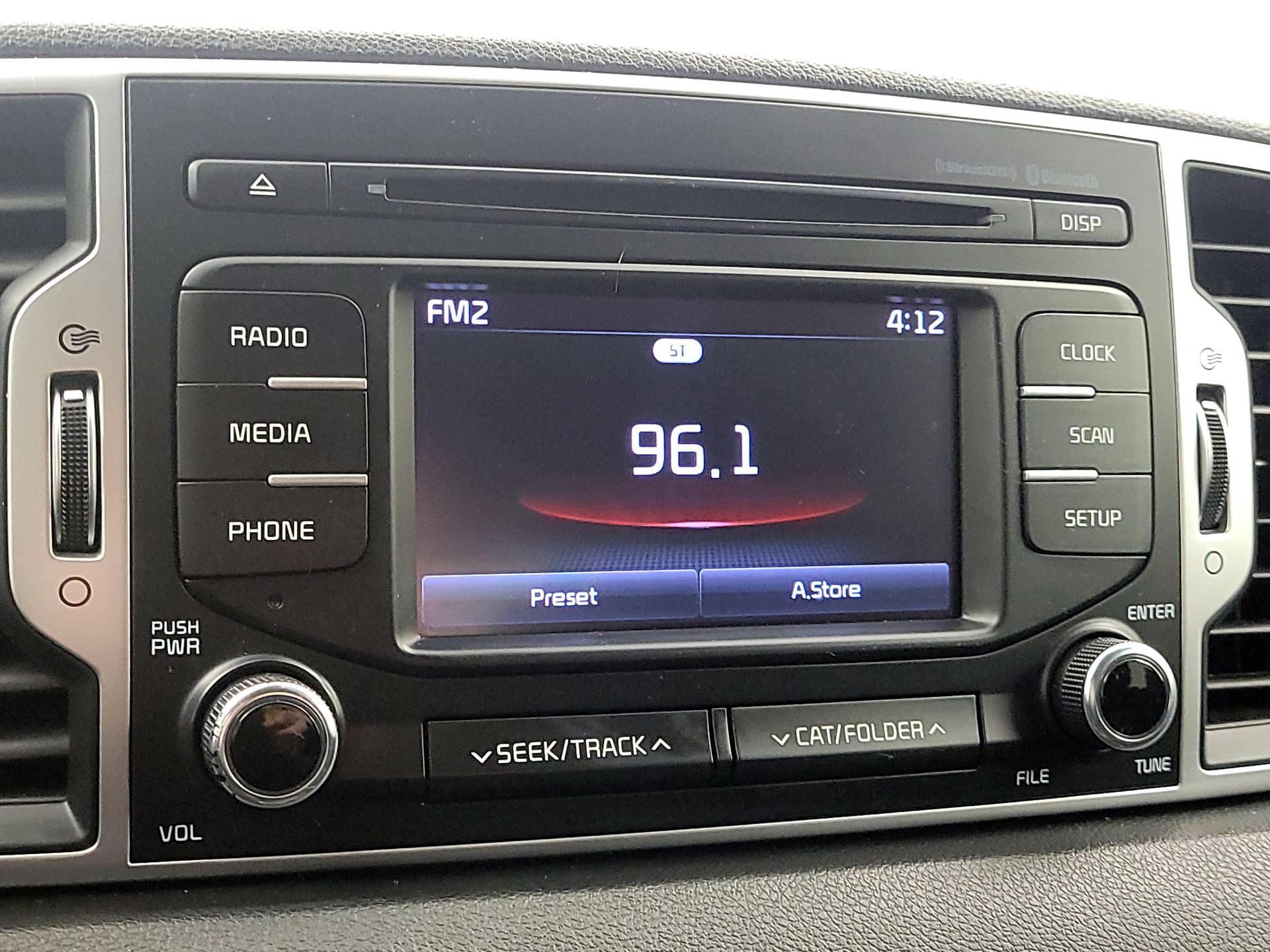 Thumbnail: 2017 Kia Sportage - 15