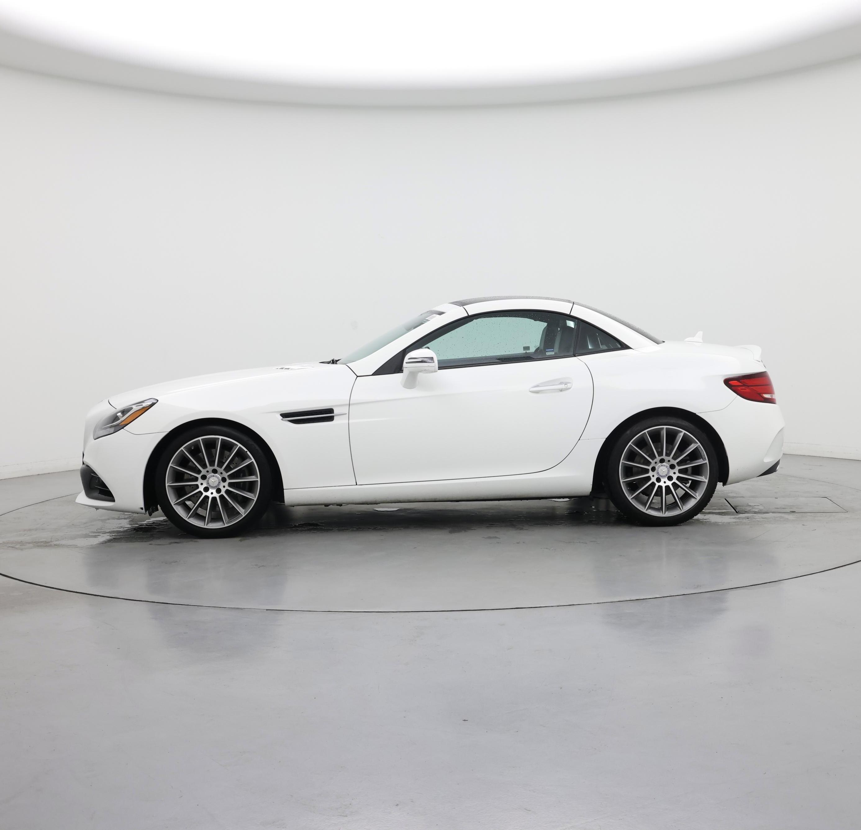 Thumbnail: 2017 Mercedes-Benz SLC - 3