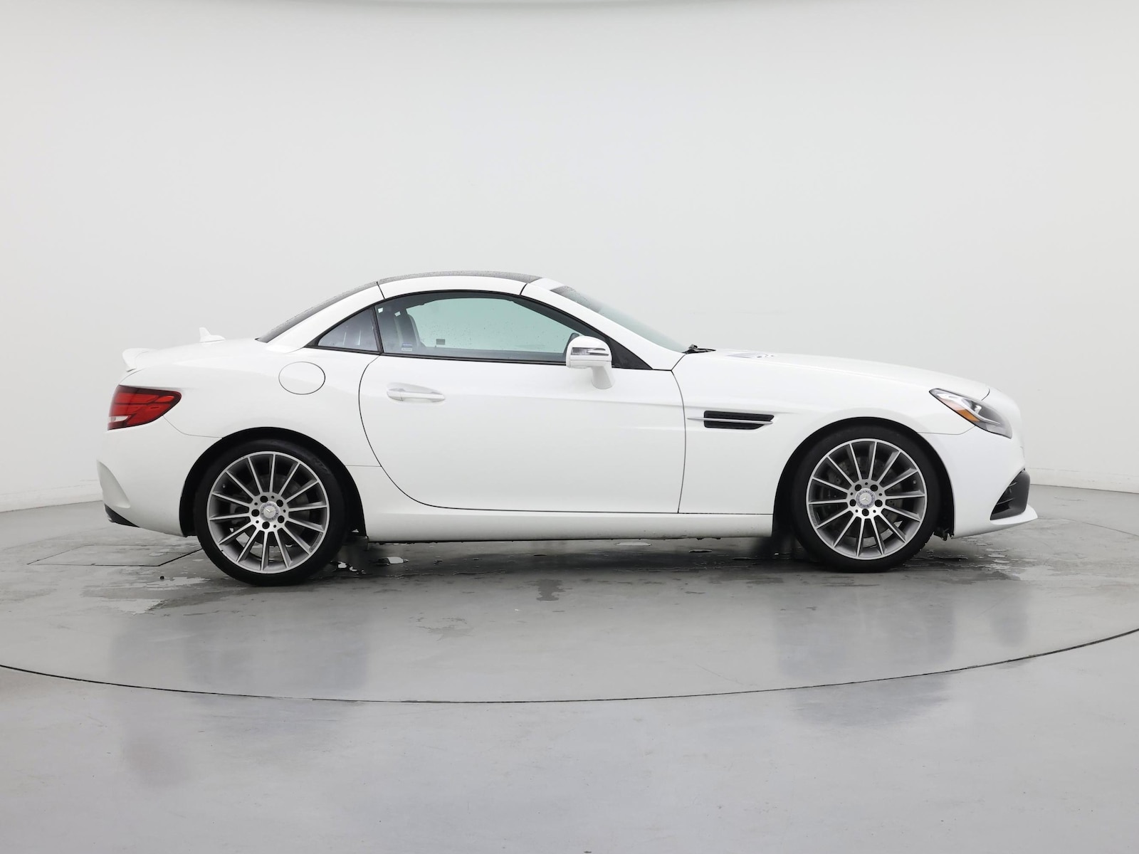 2017 Mercedes-Benz SLC Roadster SLC300 - Photo 8