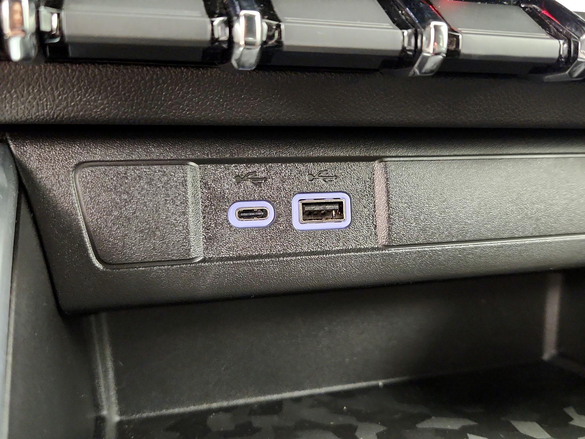 Thumbnail: 2025 Chevrolet Colorado - 19