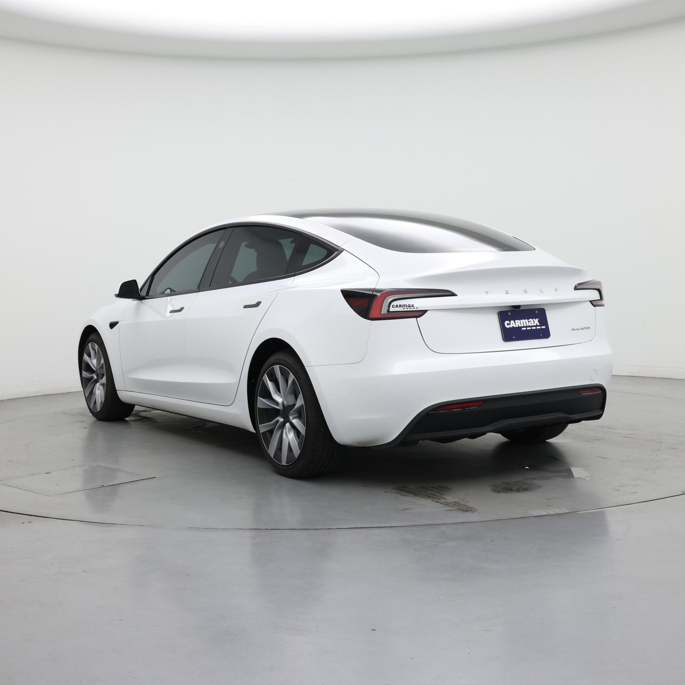 Thumbnail: 2025 Tesla Model 3 - 2