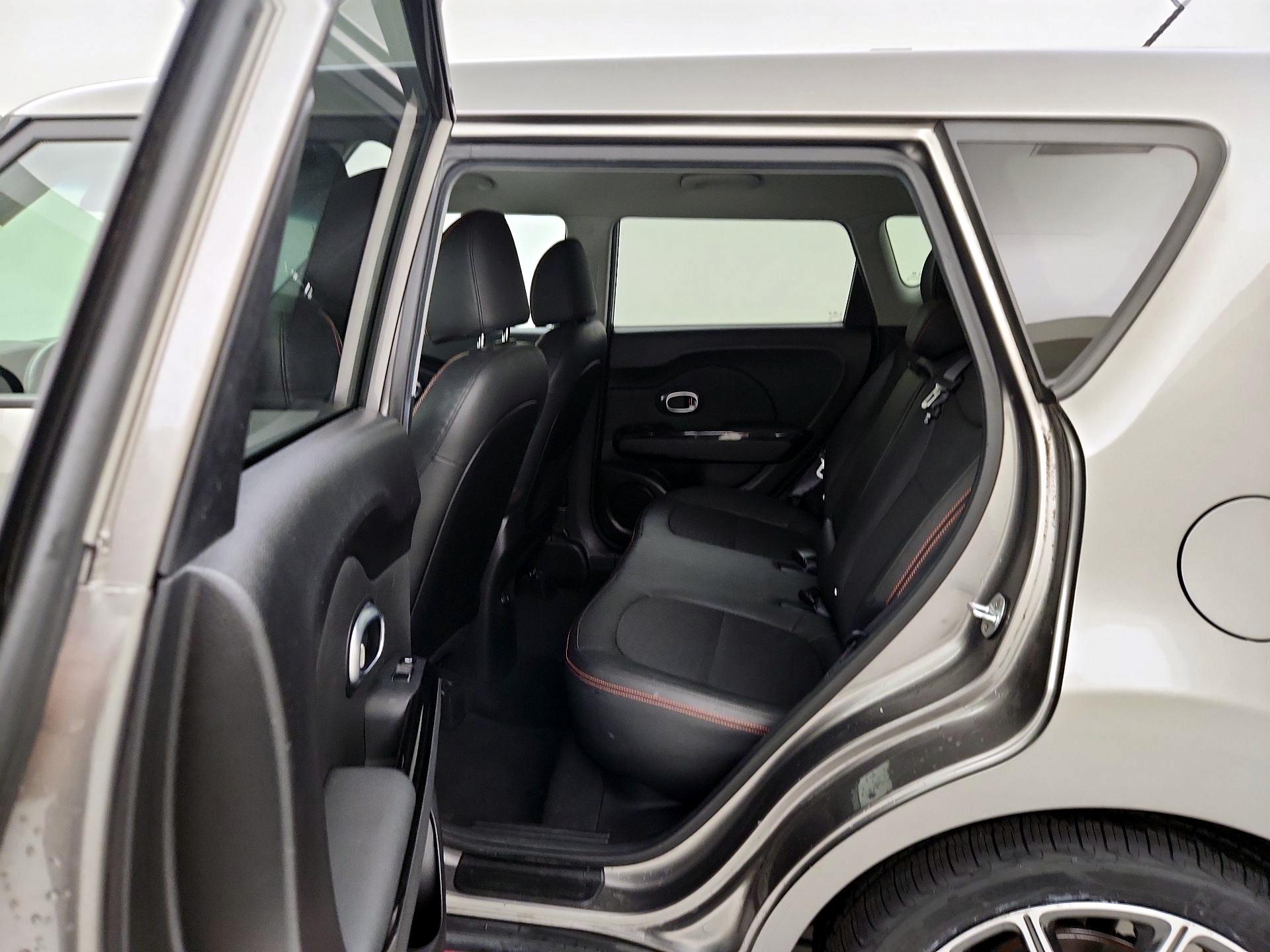 Thumbnail: 2018 Kia Soul - 20