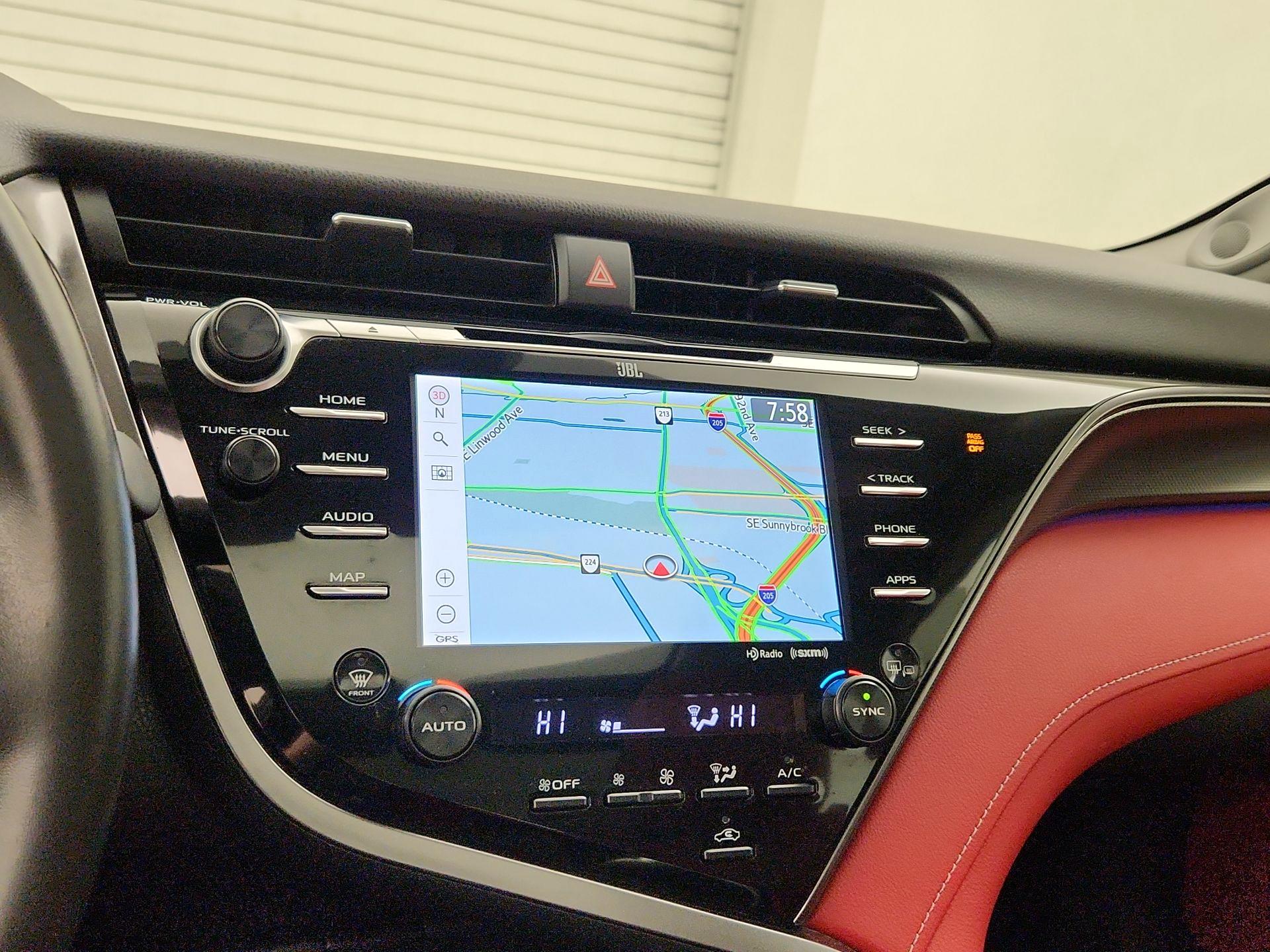 Thumbnail: 2020 Toyota Camry - 14