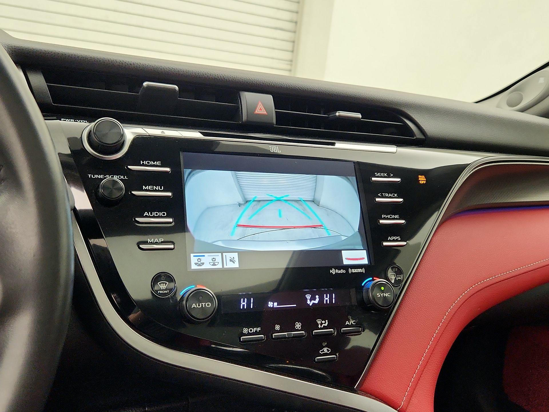 Thumbnail: 2020 Toyota Camry - 15