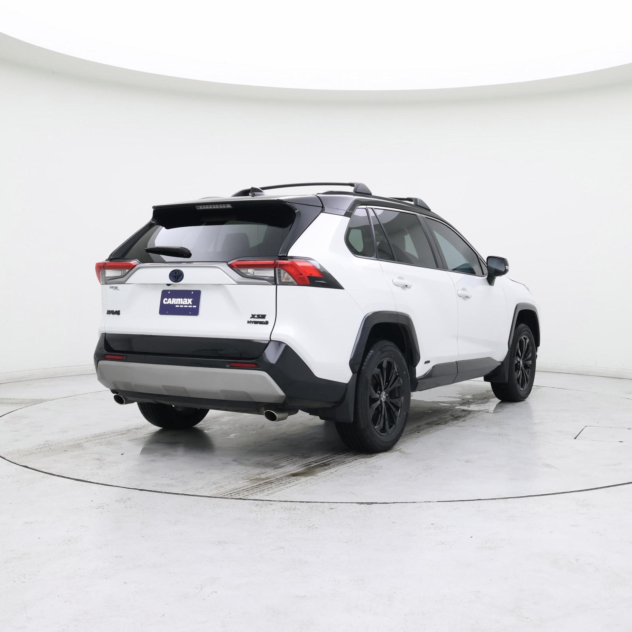 Thumbnail: 2024 Toyota RAV4 - 8
