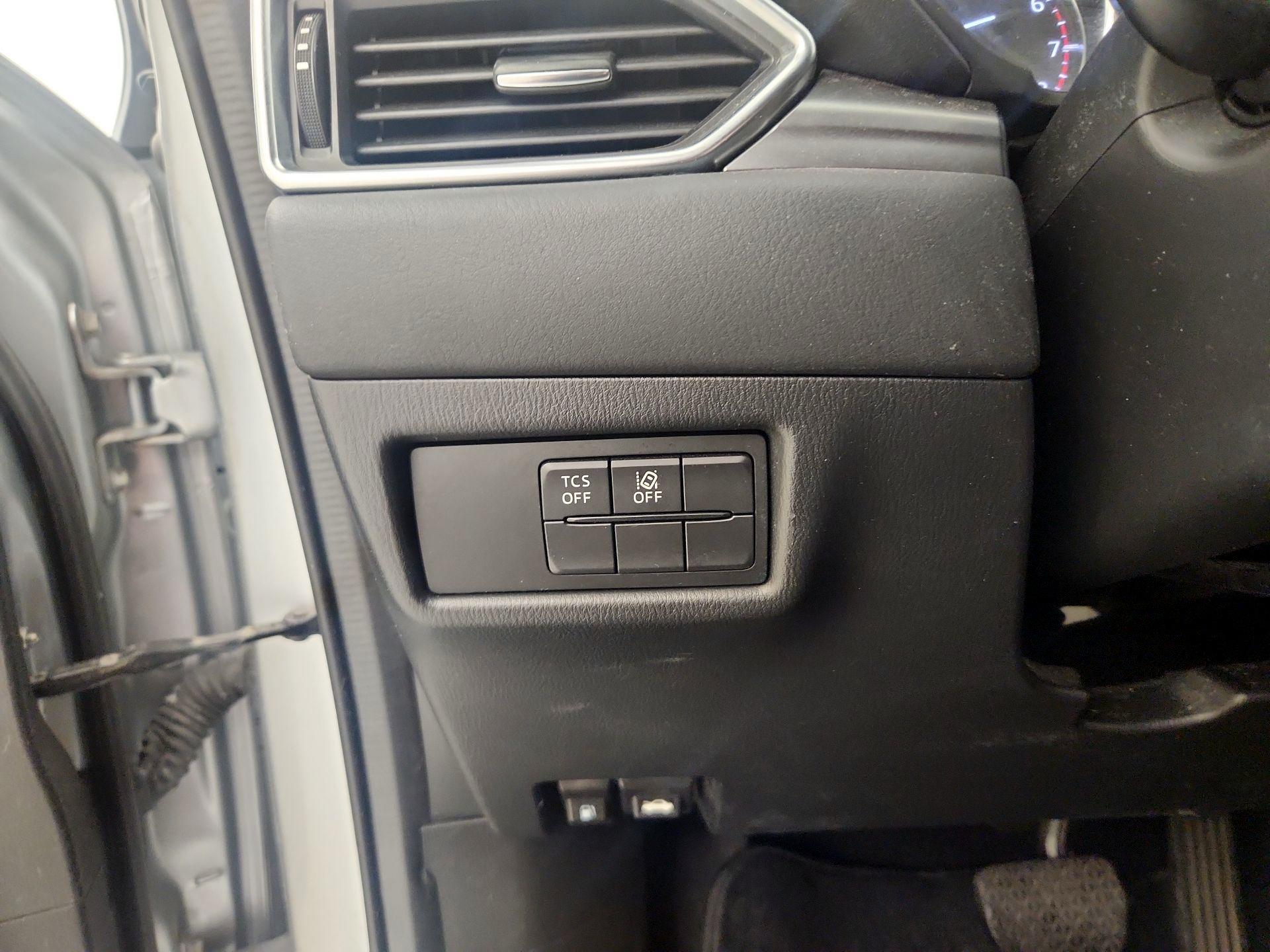 Thumbnail: 2018 Mazda CX-5 - 13