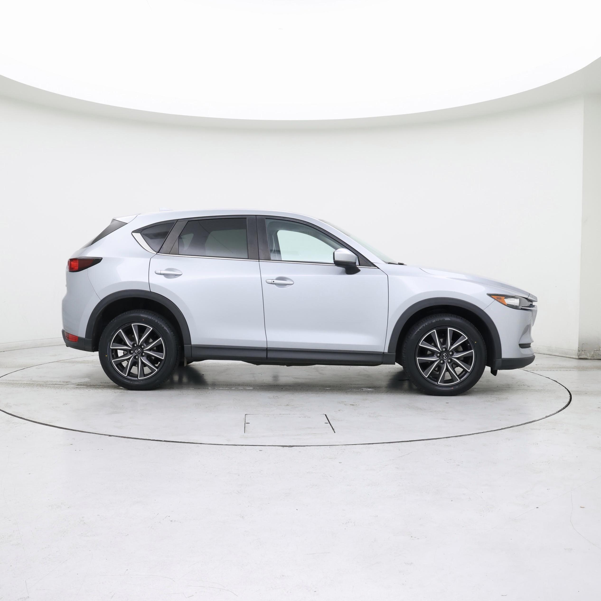 Thumbnail: 2018 Mazda CX-5 - 7