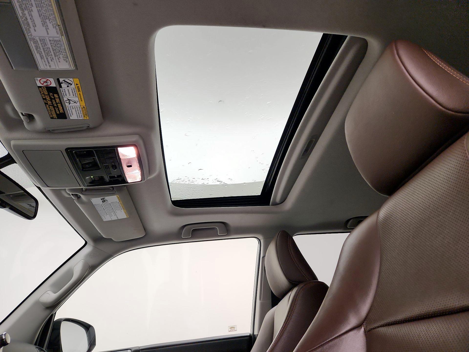 Thumbnail: 2019 Toyota 4Runner - 20