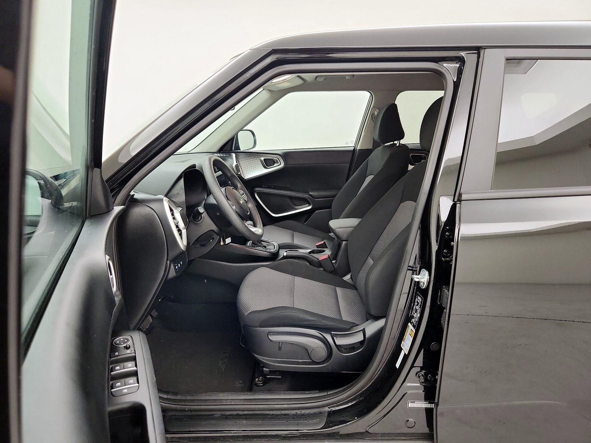 Thumbnail: 2025 Kia Soul - 11